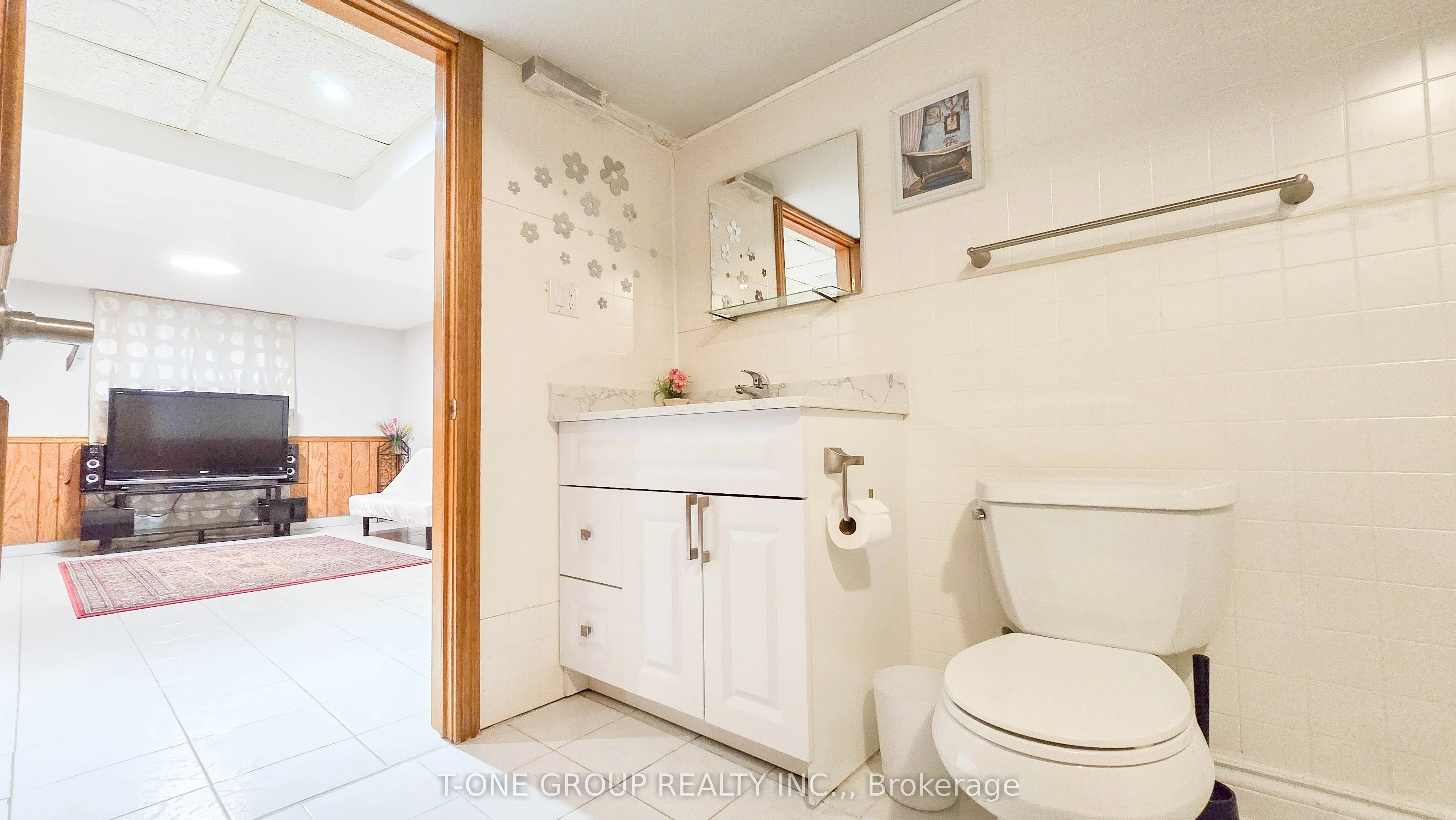 60 Iangrove Terrace, #Bsmt