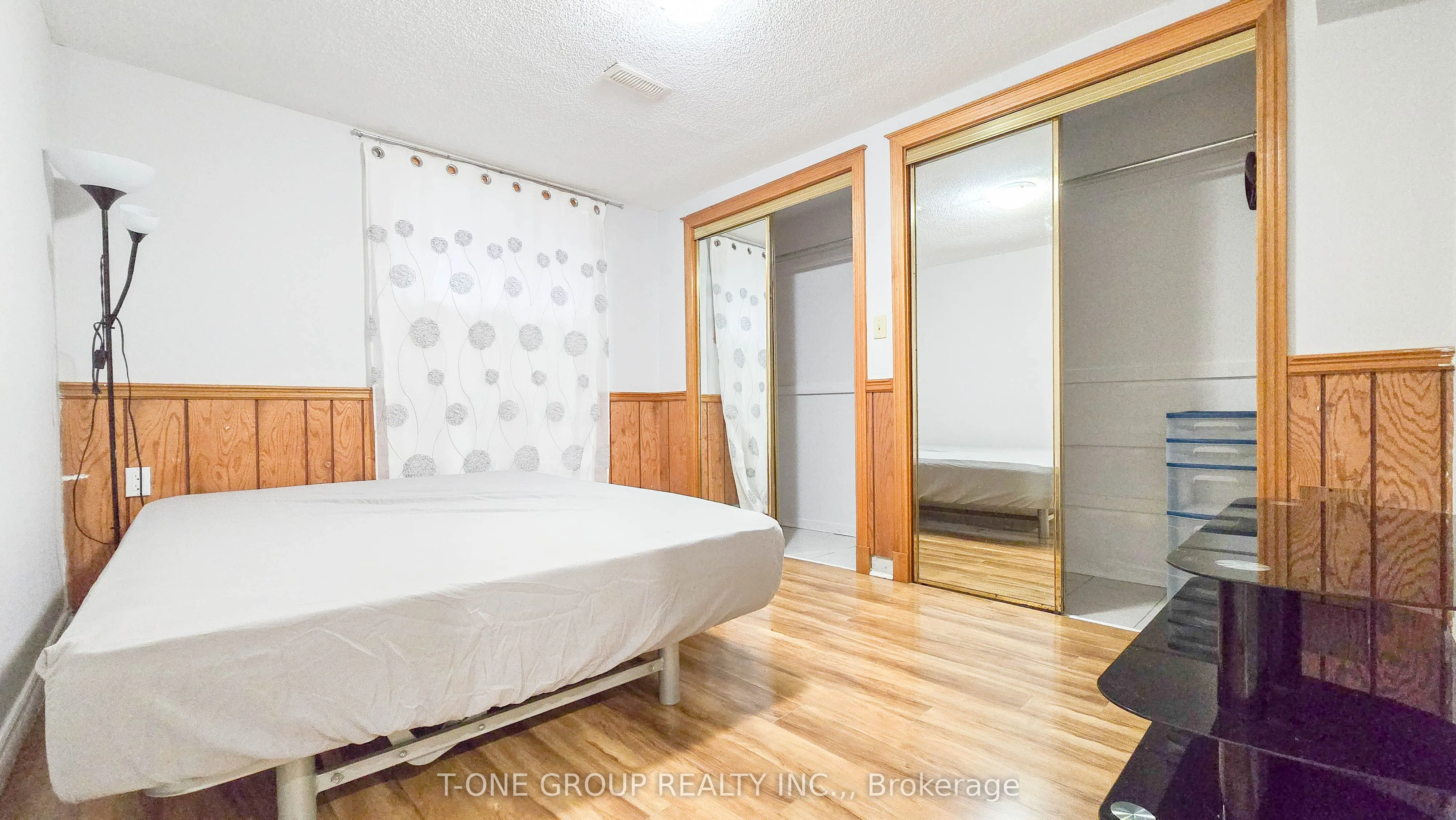 60 Iangrove Terrace, #Bsmt