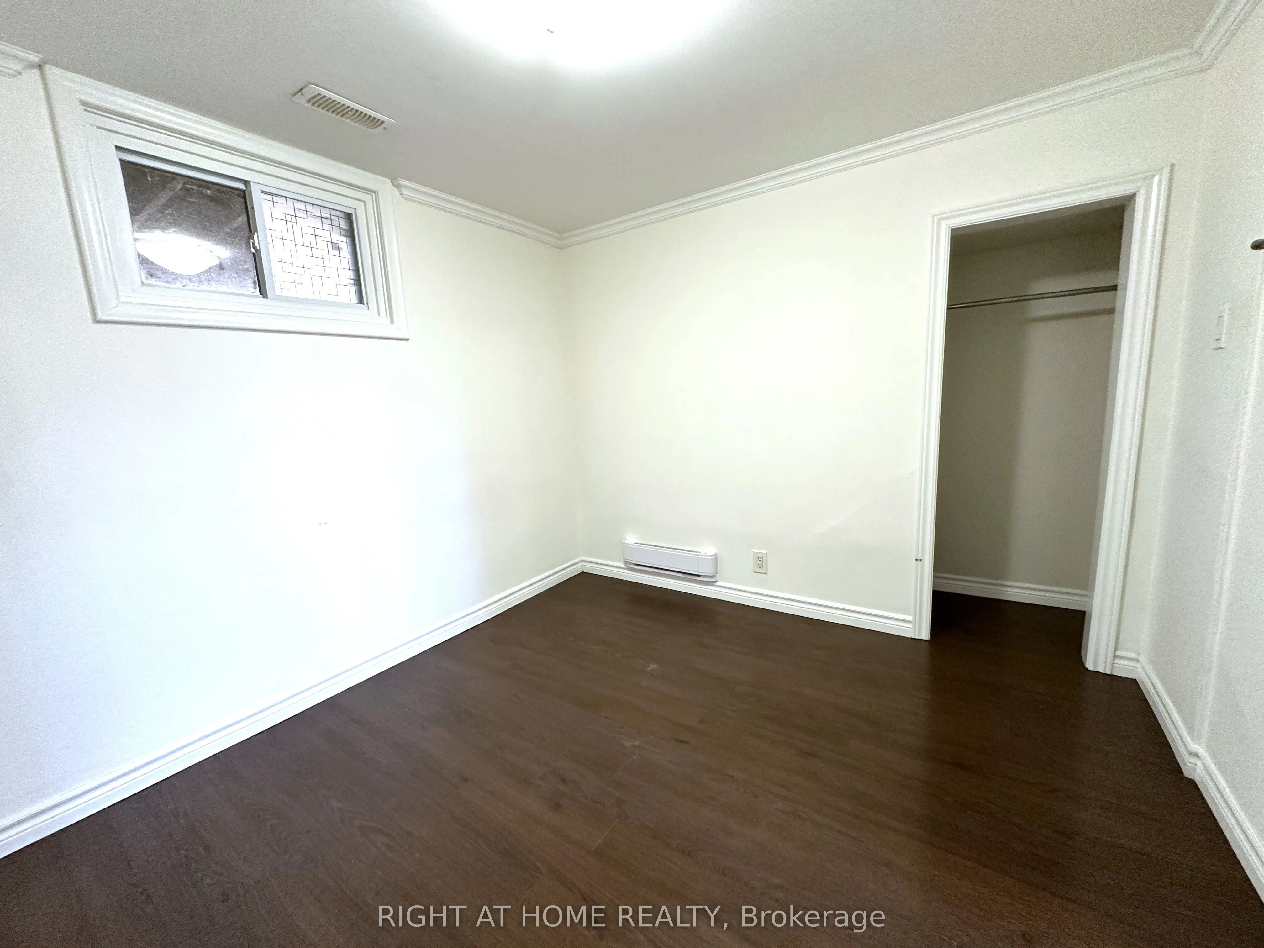 714 Dunlop Street W, #(BSMT)
