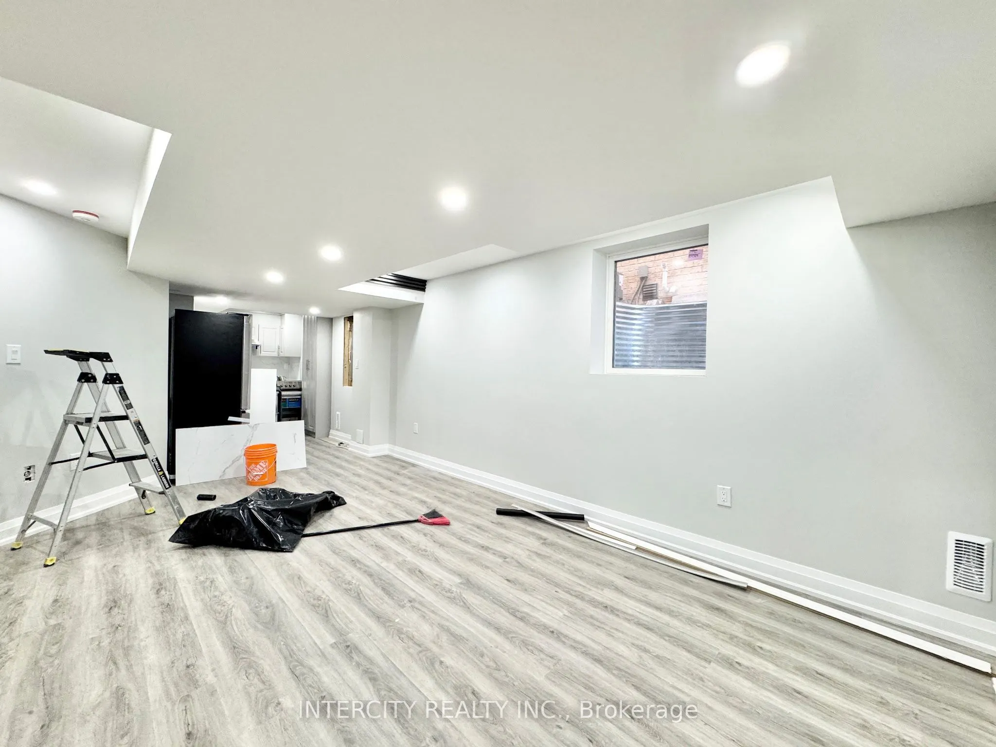 299 Fleetwood Drive