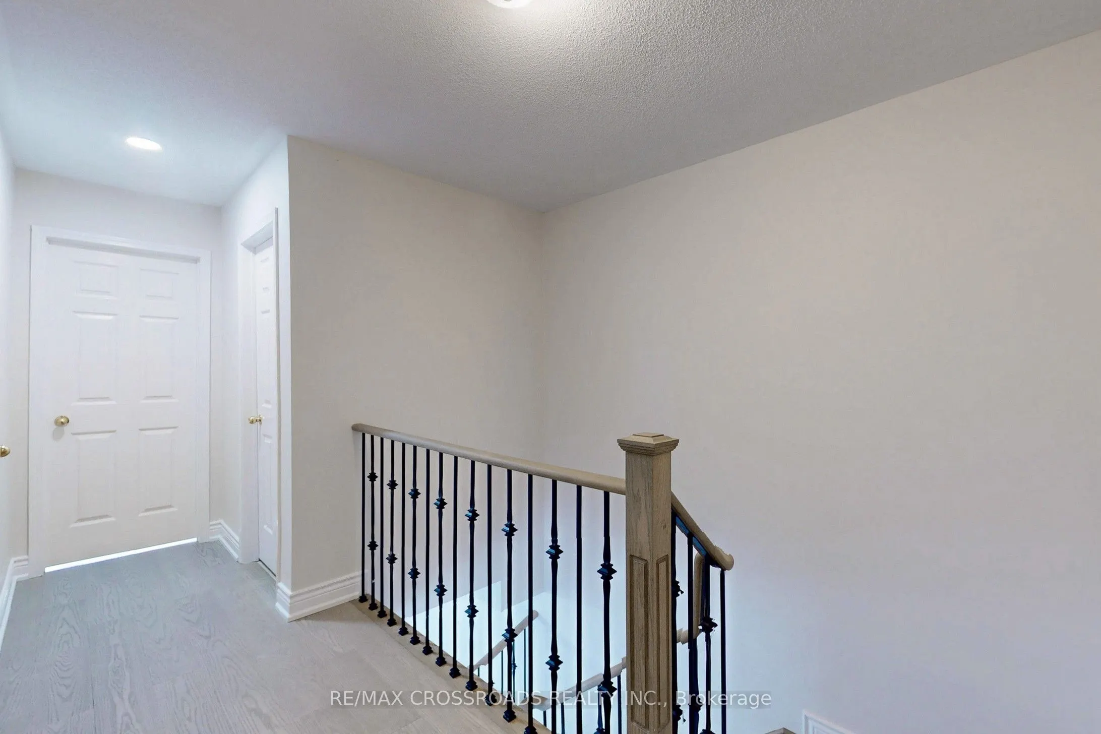 29 Regatta Crescent