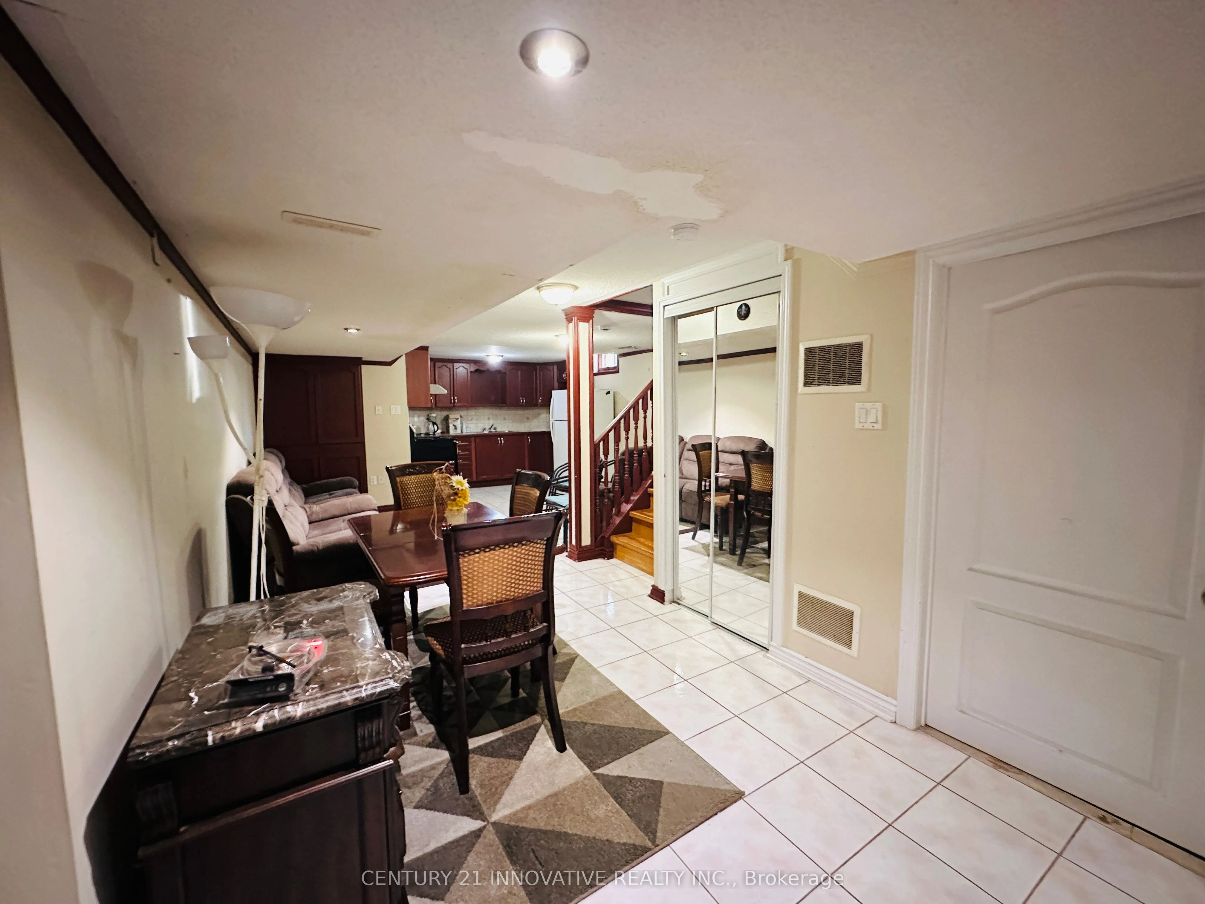 19 Loggerhead Grove, ##bsmt