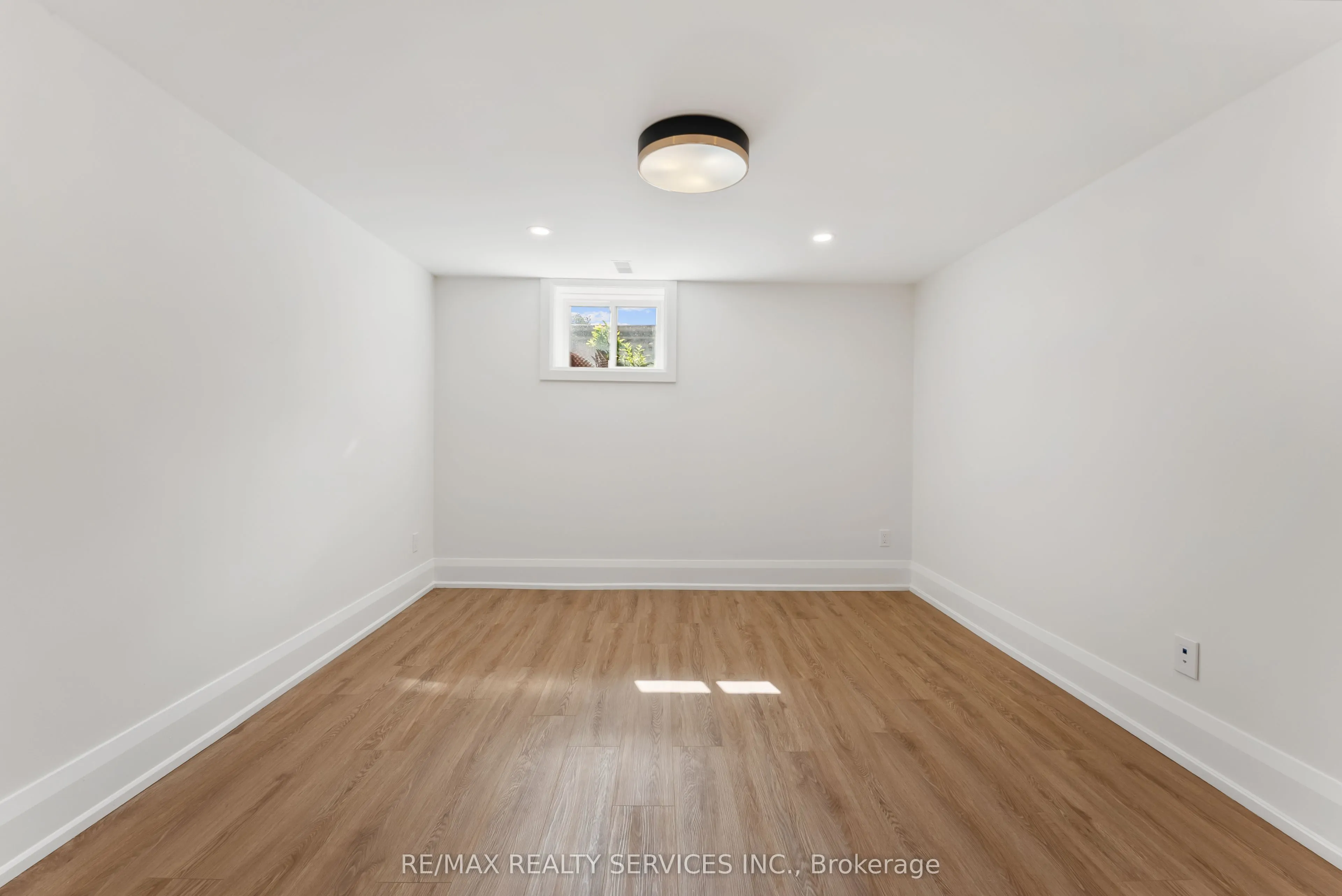 49 Greendowns Drive