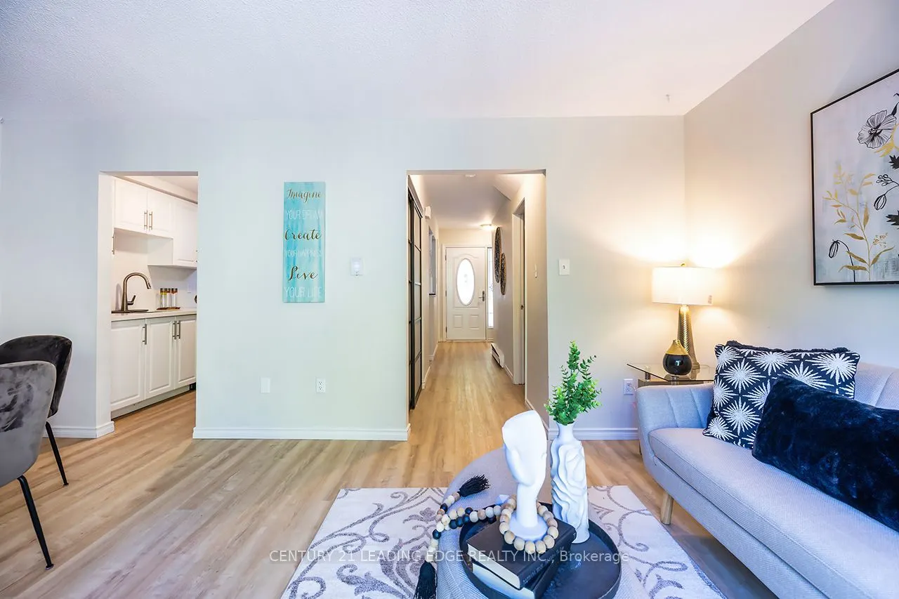 350 Camelot Court, #19