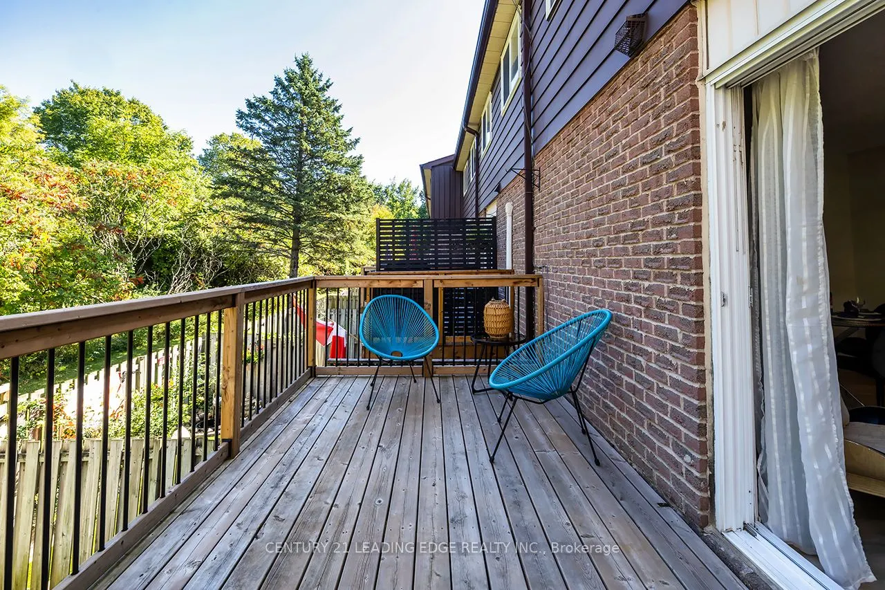 350 Camelot Court, #19