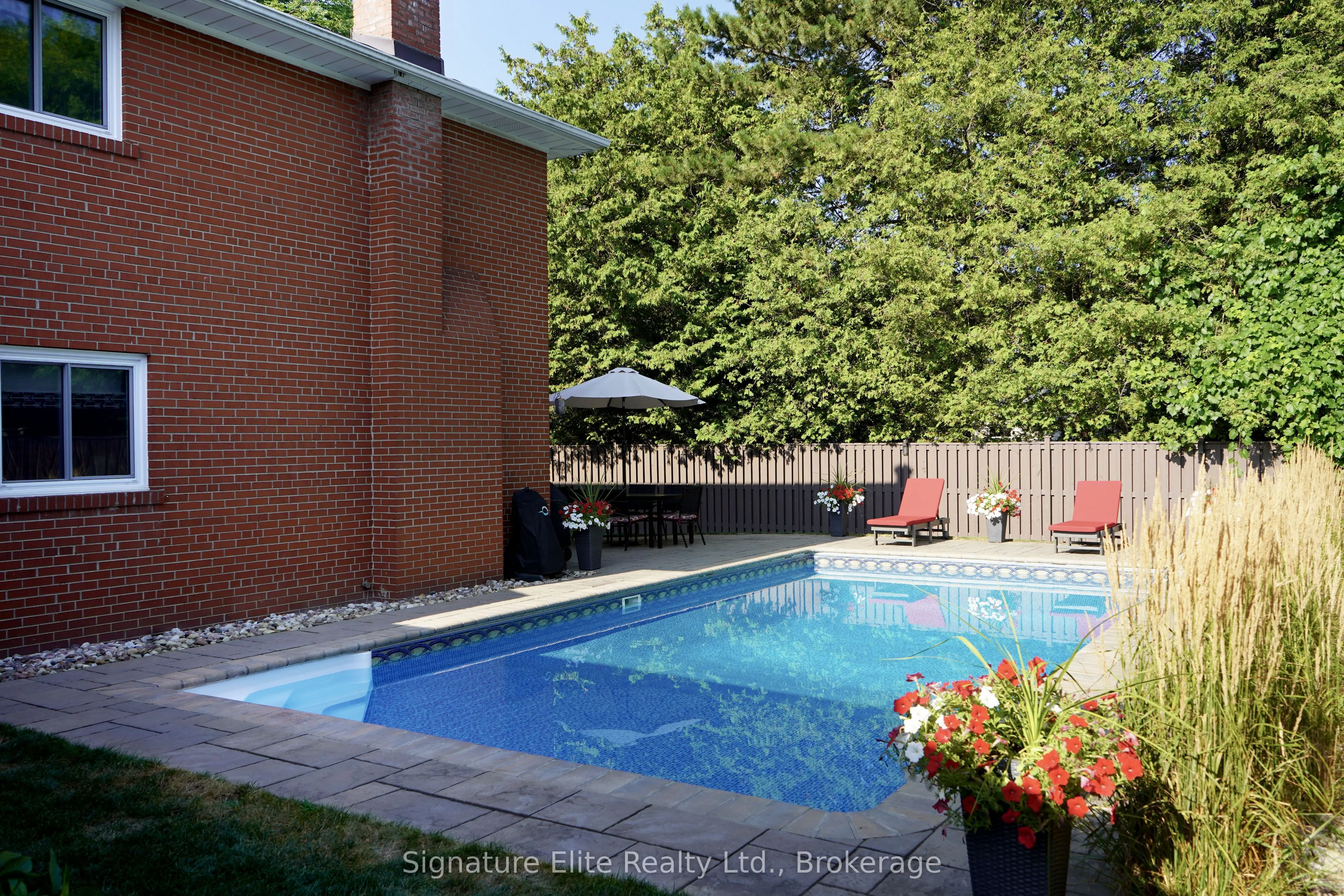 18 Lalton Place