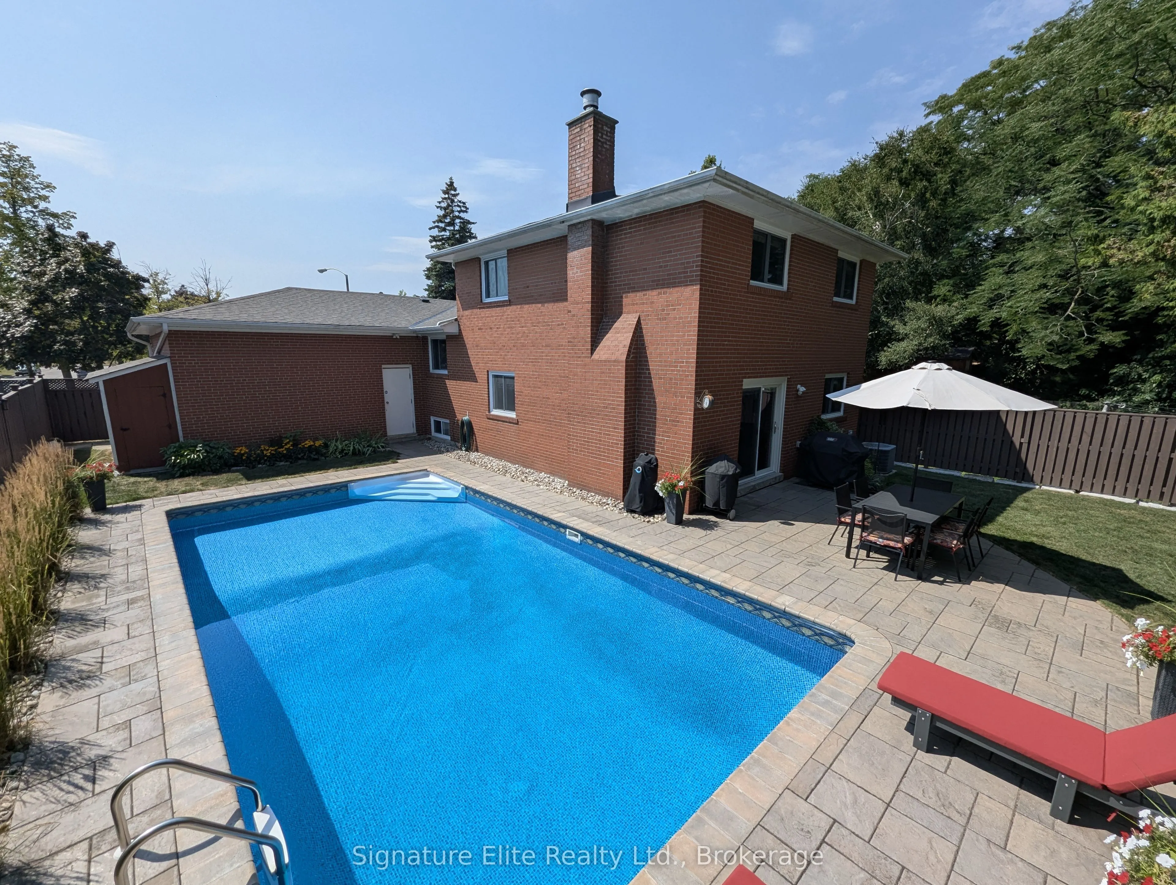 18 Lalton Place