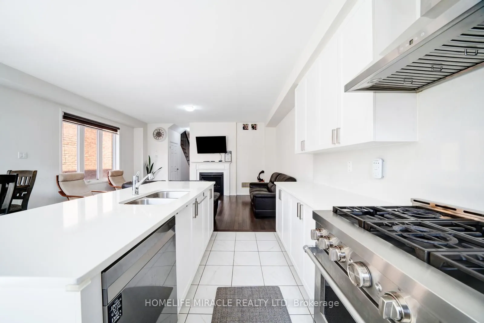 63 Auckland Drive