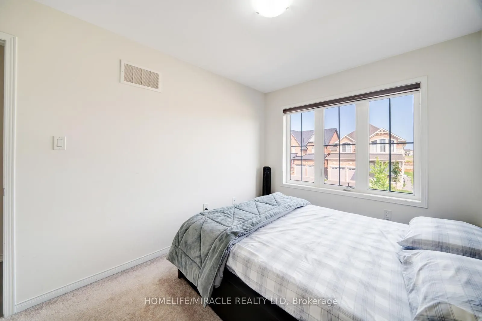 63 Auckland Drive