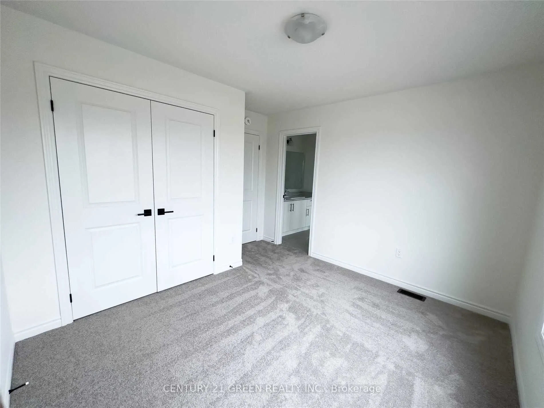 424 Coronation Road