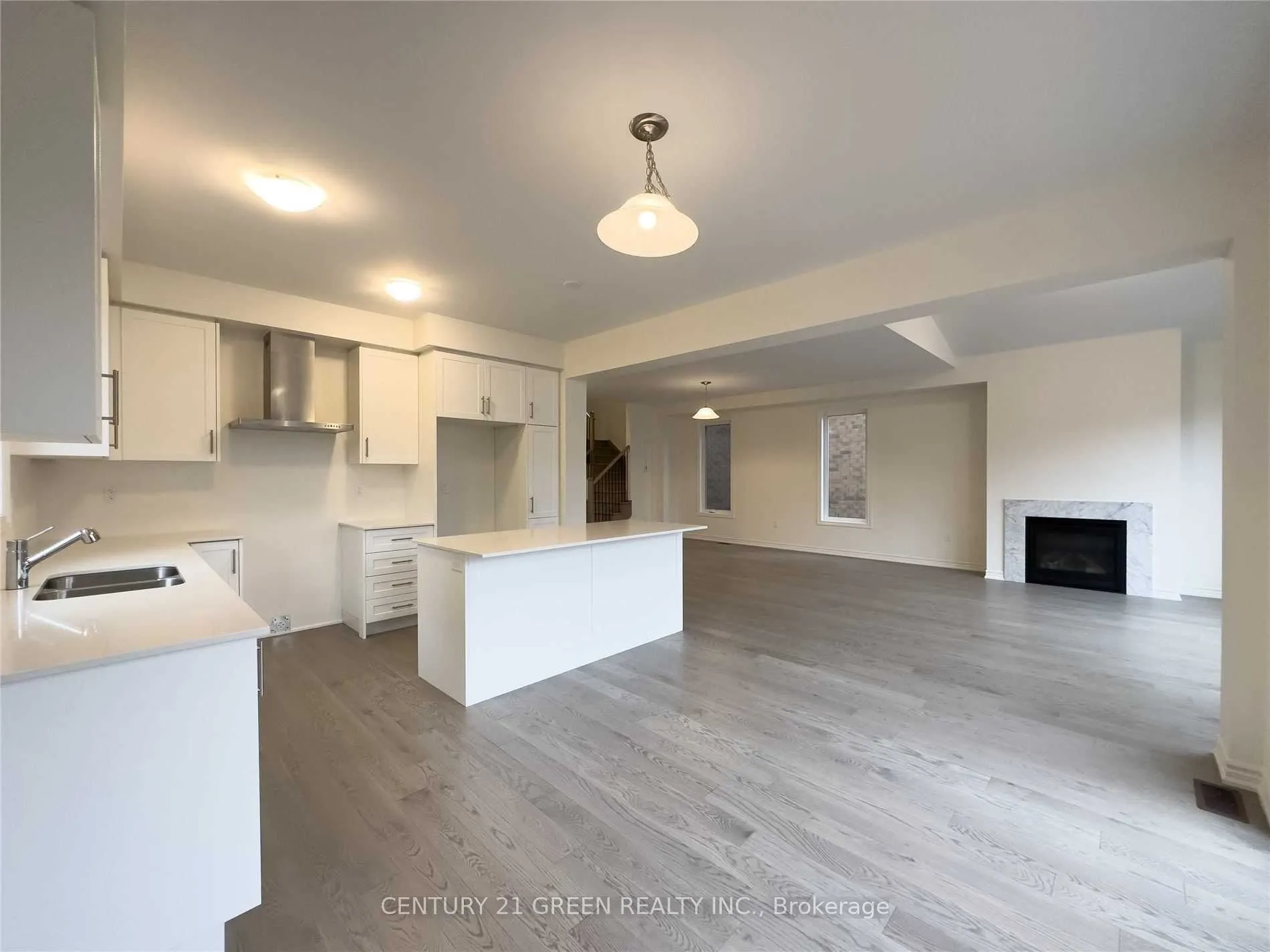 424 Coronation Road