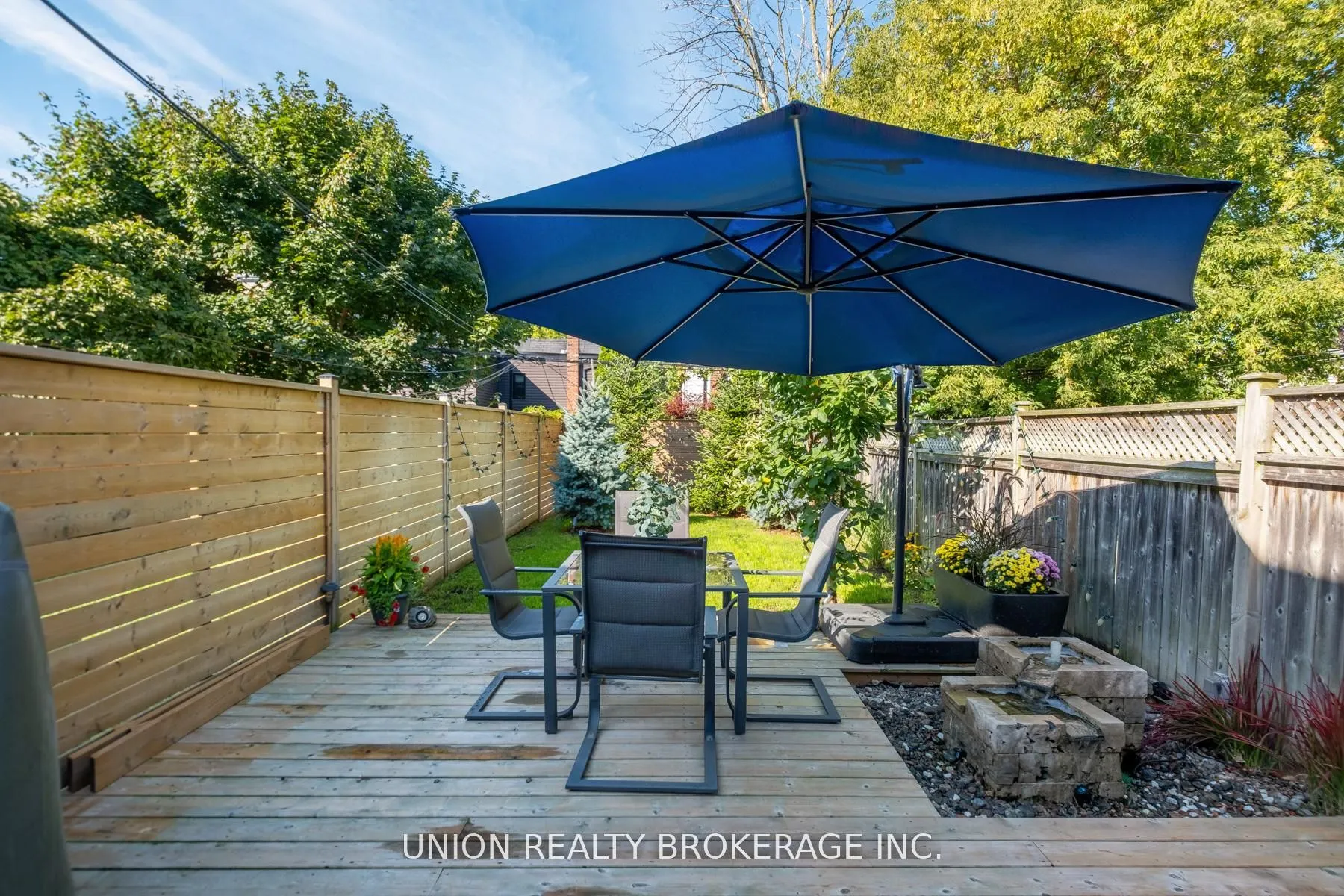 26 Greenwood Avenue