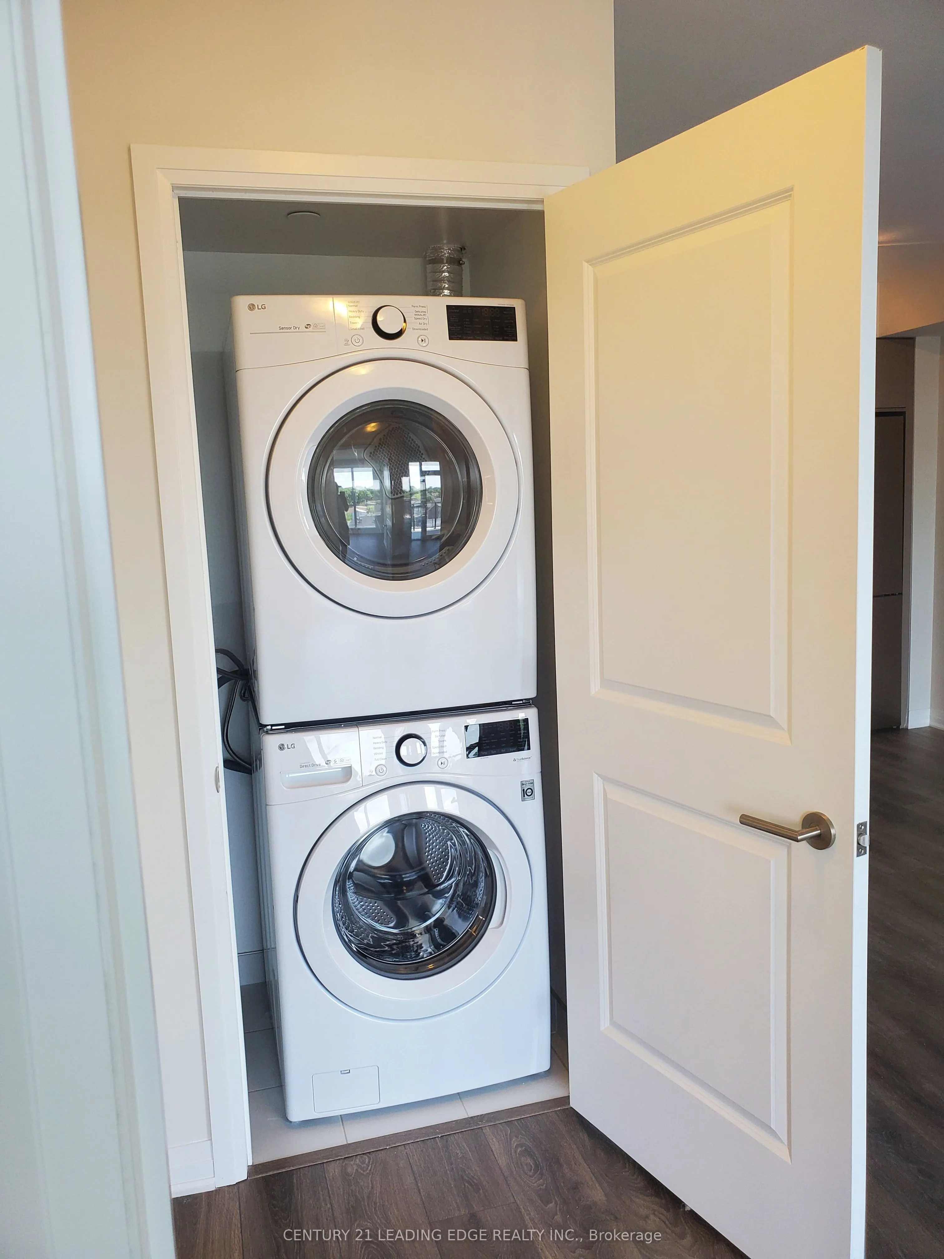 2301 Danforth Avenue, #502