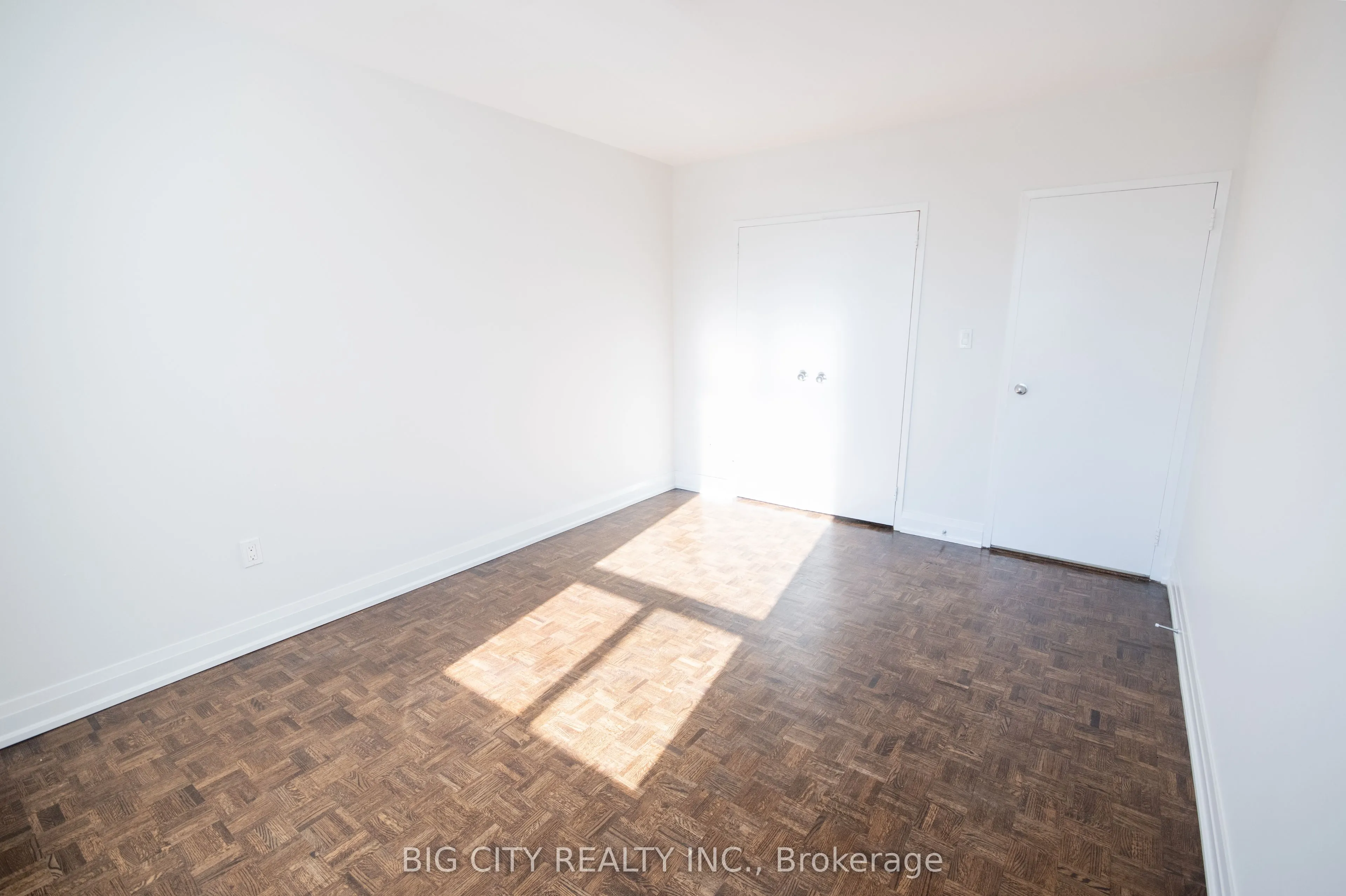 50 Cambridge Avenue, #813