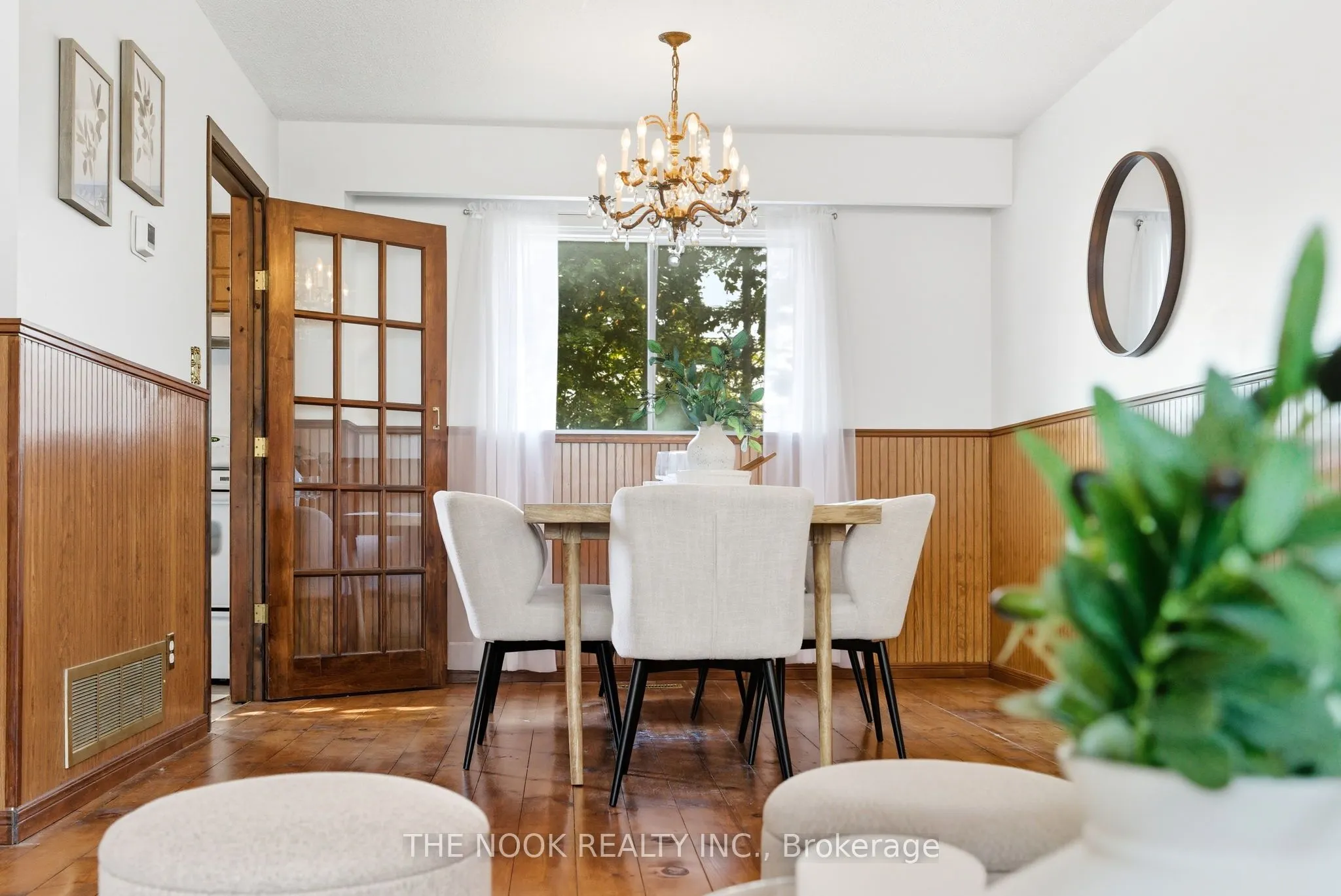 52 Rosalynne Avenue