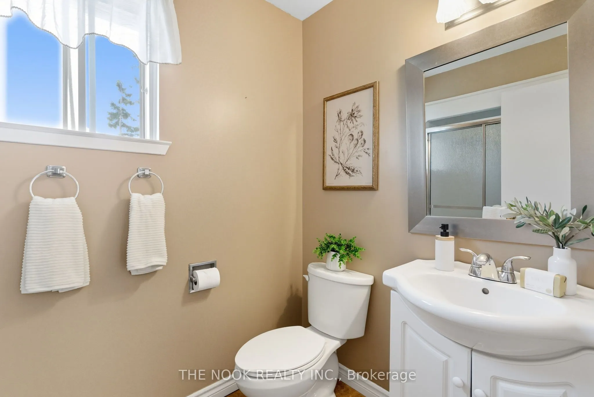 52 Rosalynne Avenue