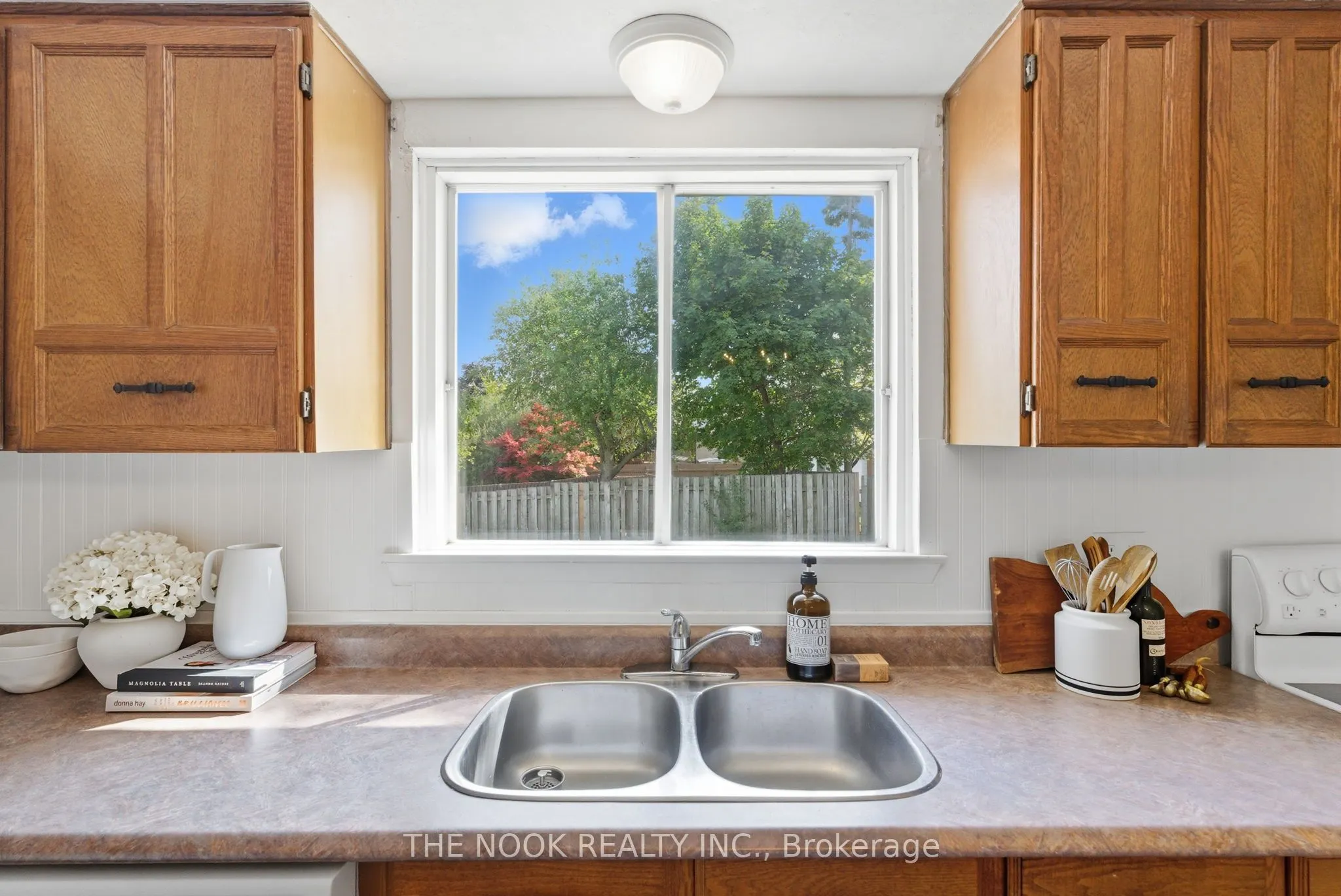 52 Rosalynne Avenue