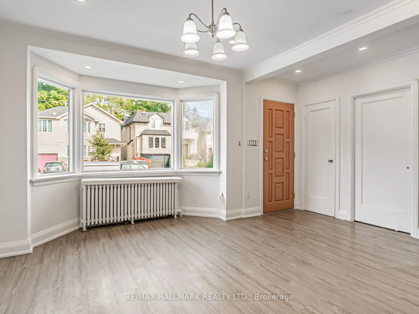 12 Ralston Avenue