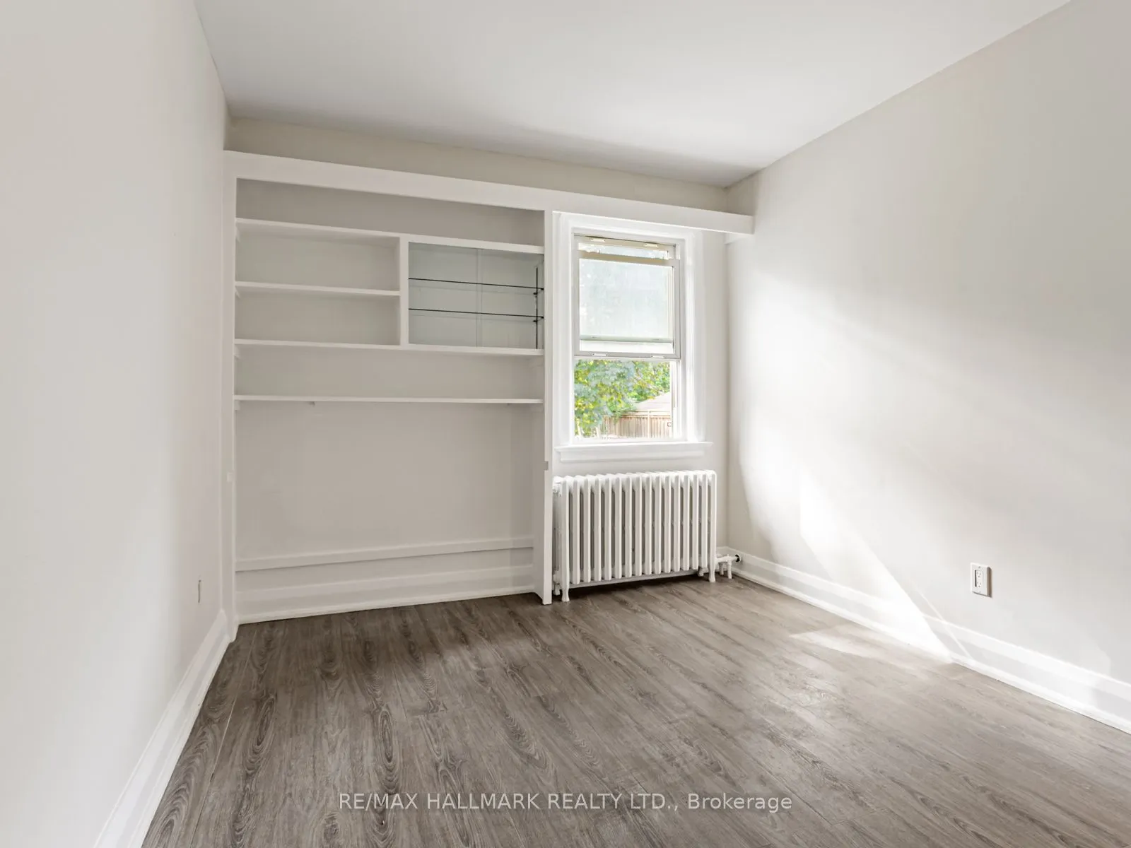 12 Ralston Avenue