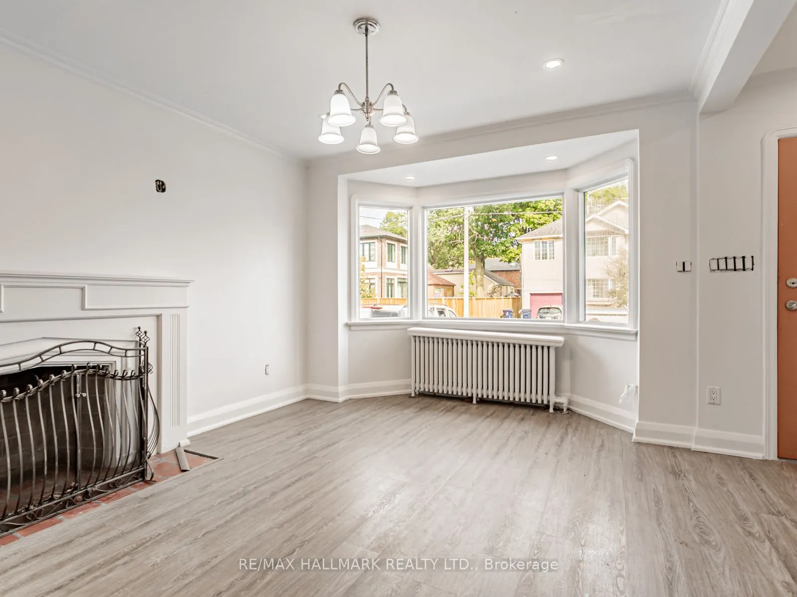 12 Ralston Avenue
