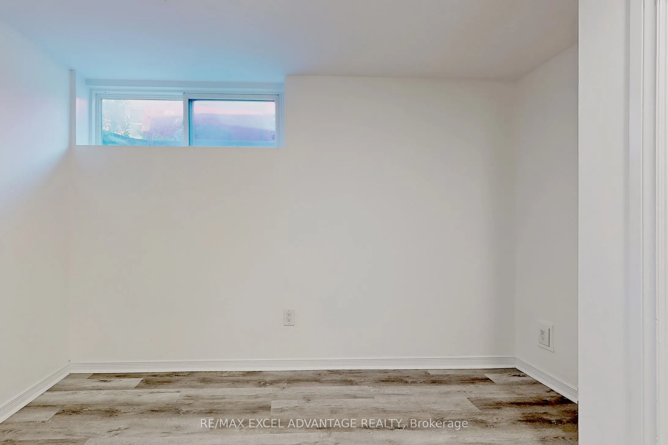 392 Humewood Avenue, #Lower