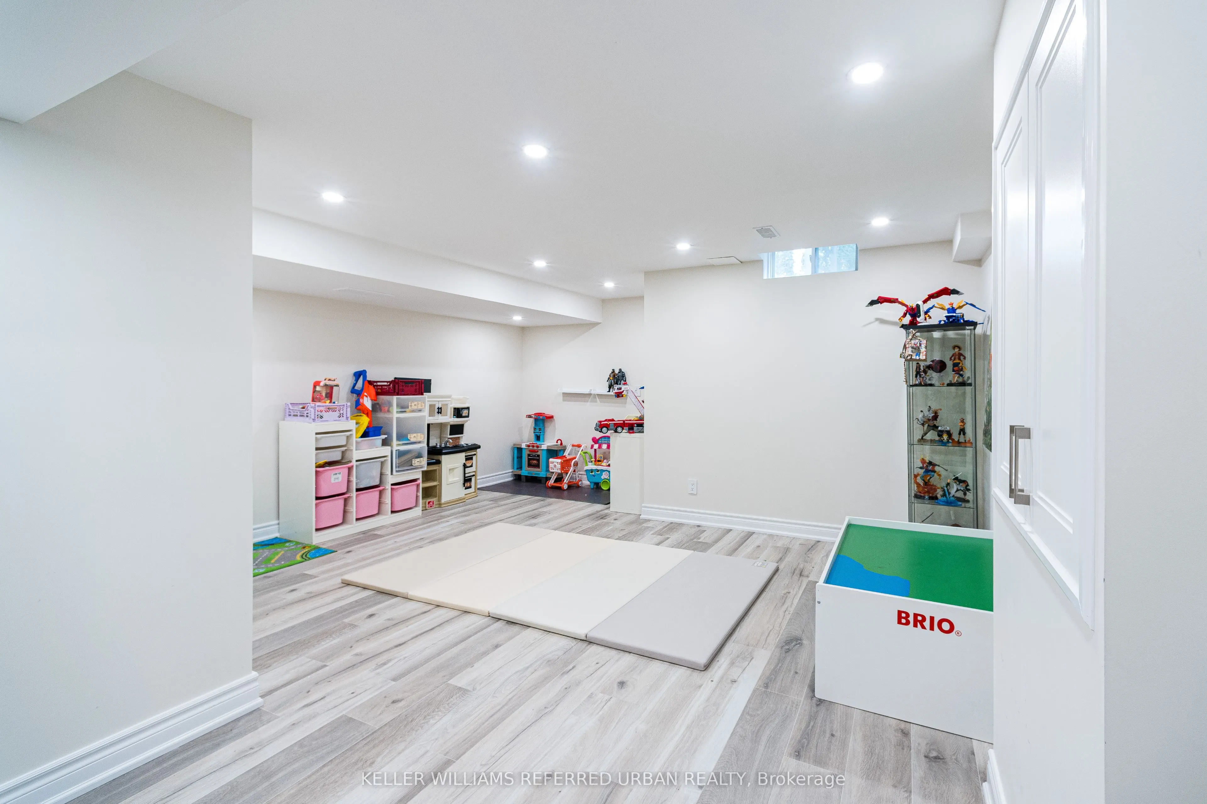 16 Sprucedale Way, #68