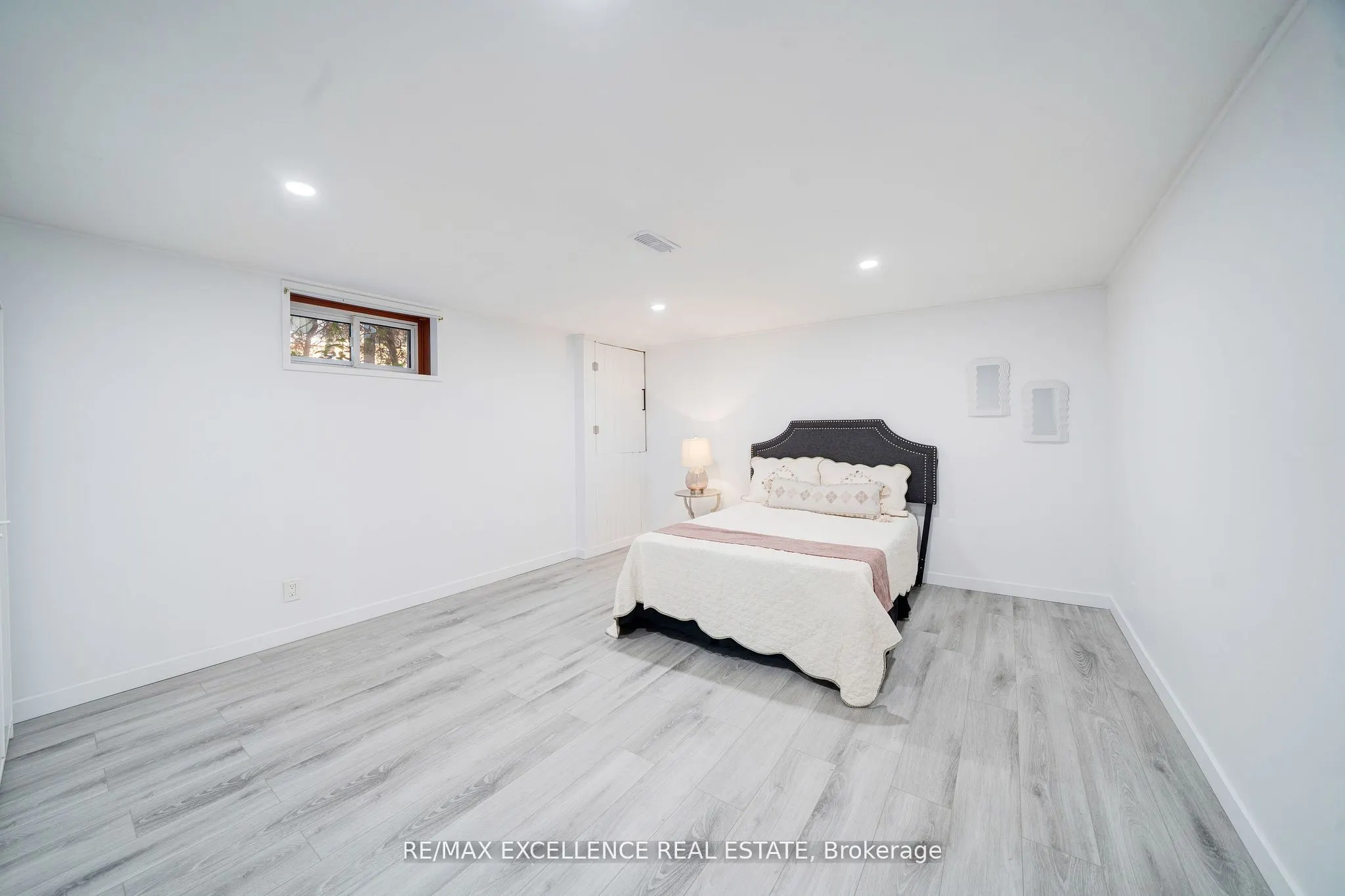 110 Seneca Avenue