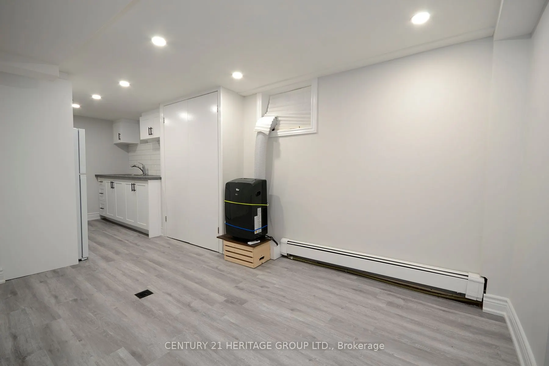 287 Cedarvale Avenue, #Lower