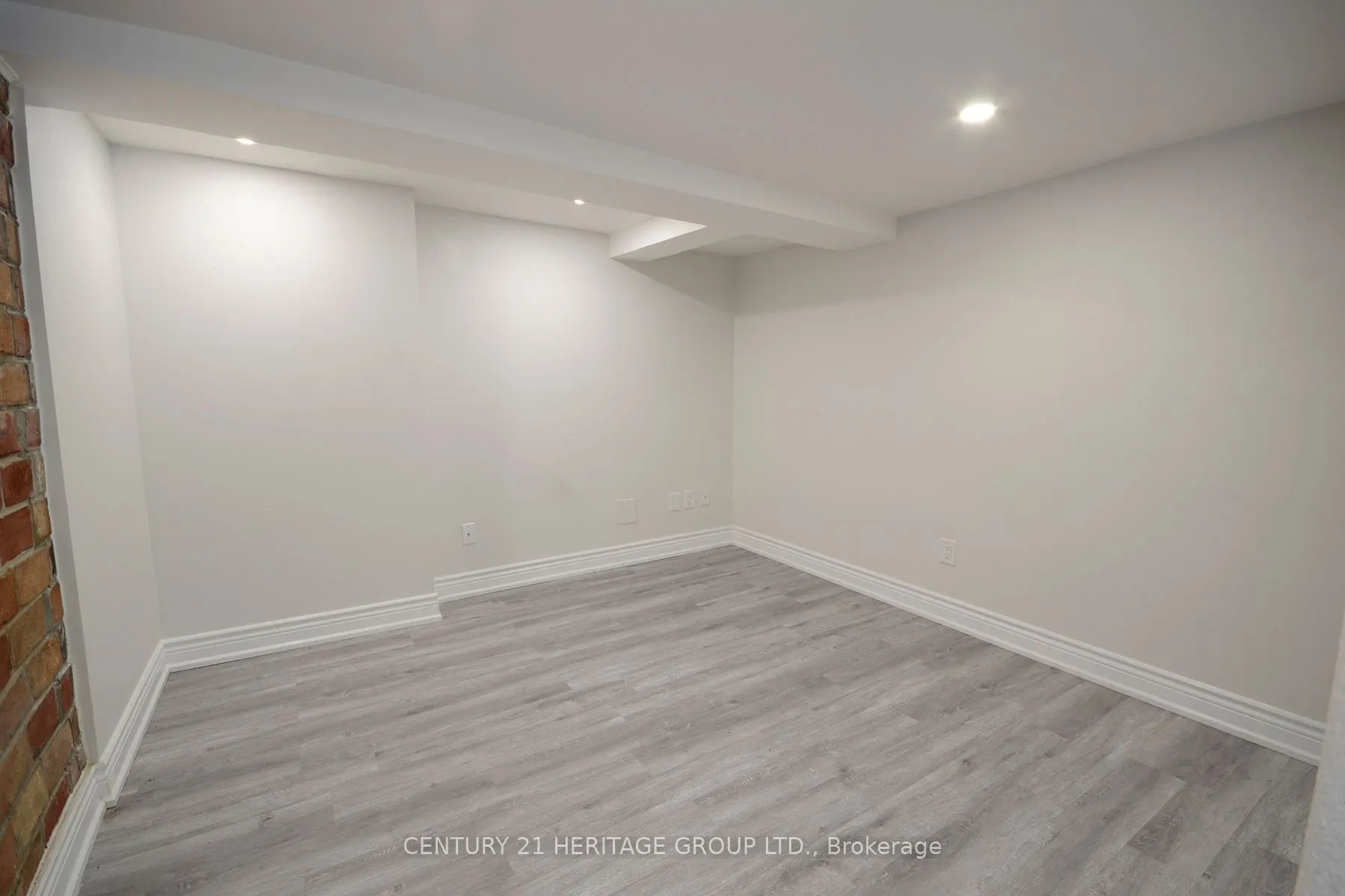 287 Cedarvale Avenue, #Lower