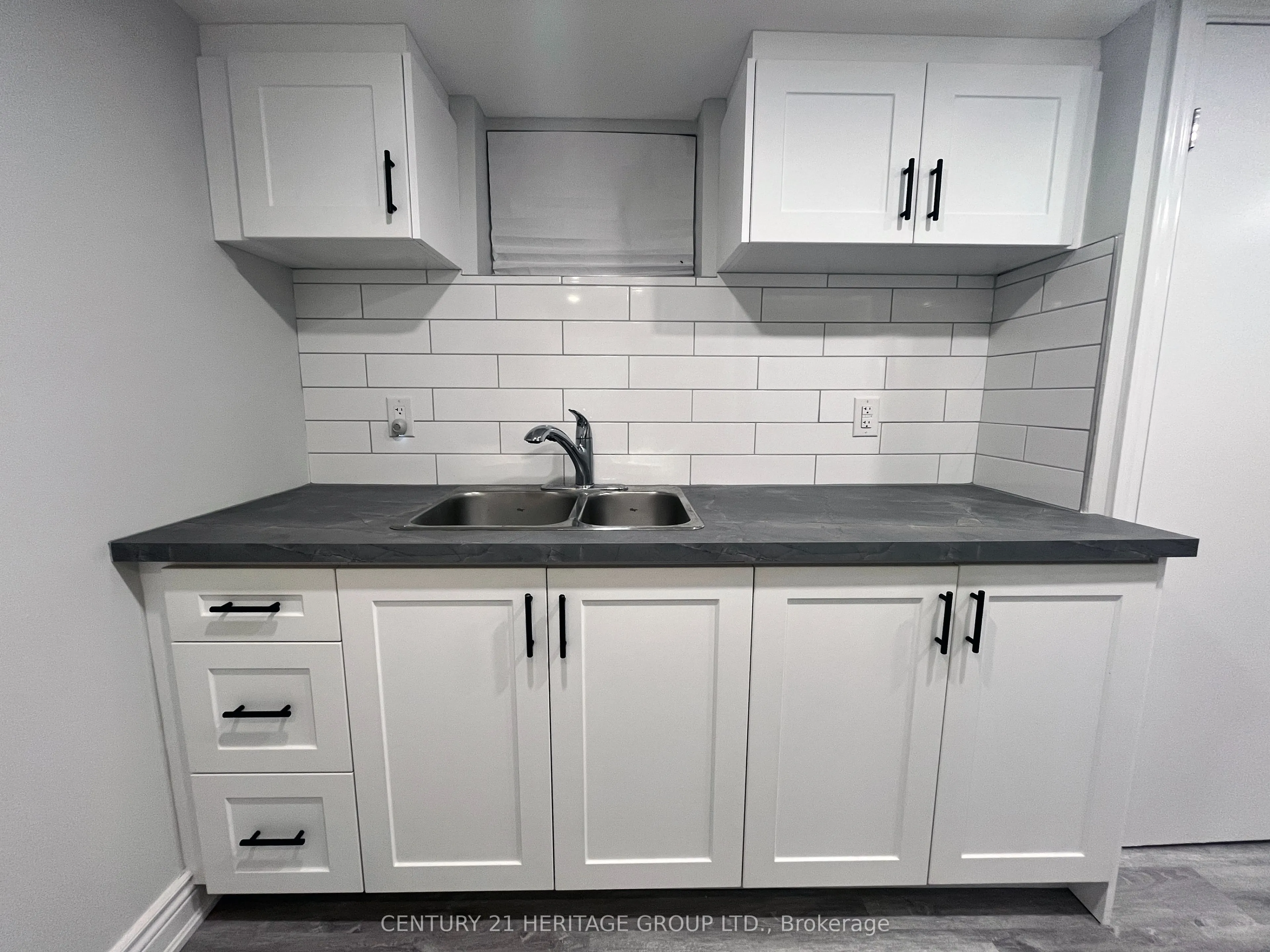 287 Cedarvale Avenue, #Lower