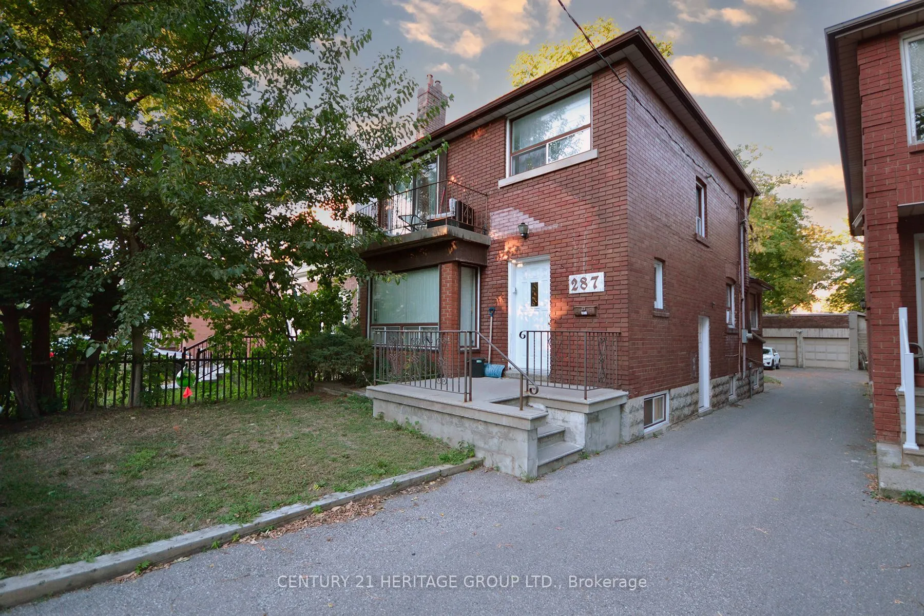 287 Cedarvale Avenue, #Lower