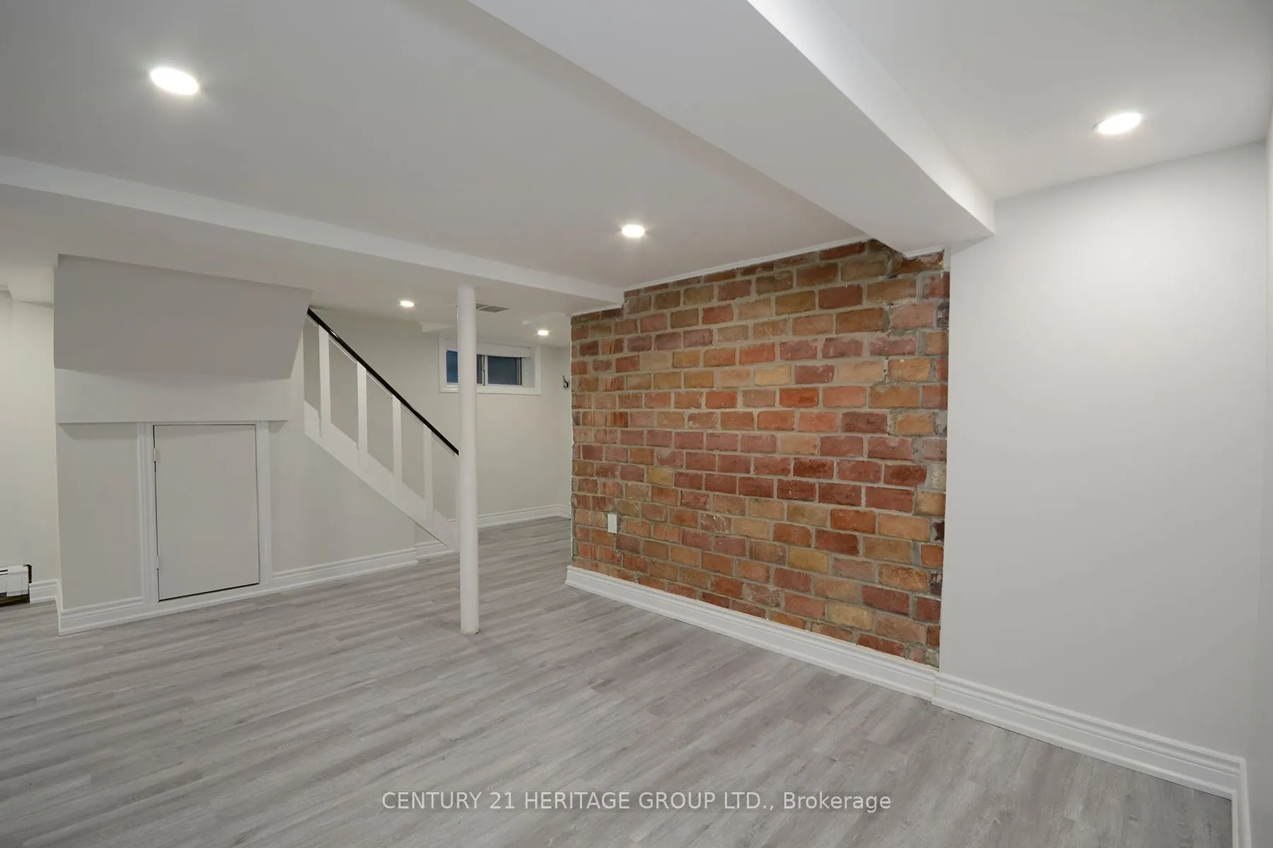 287 Cedarvale Avenue, #Lower