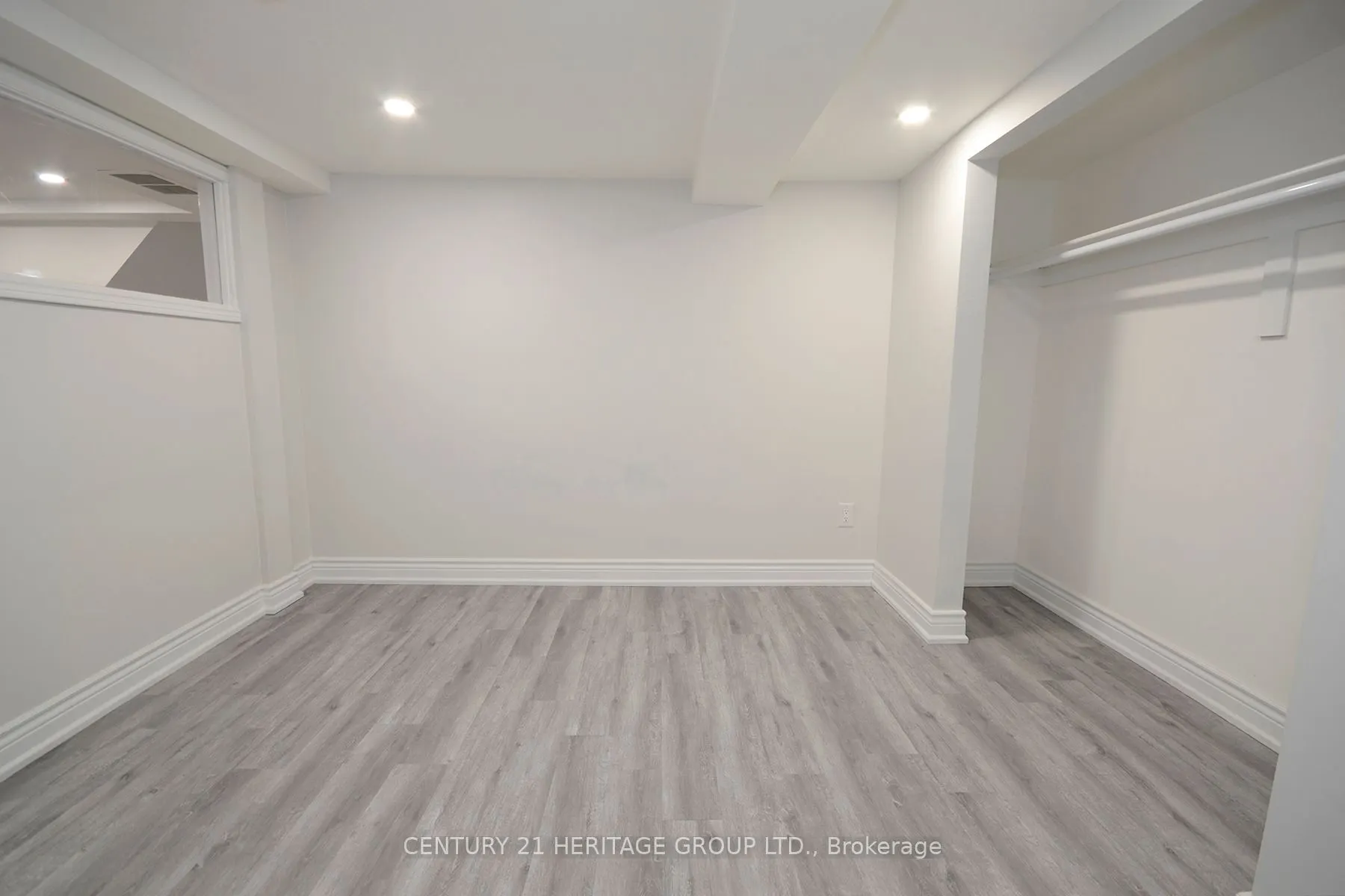 287 Cedarvale Avenue, #Lower