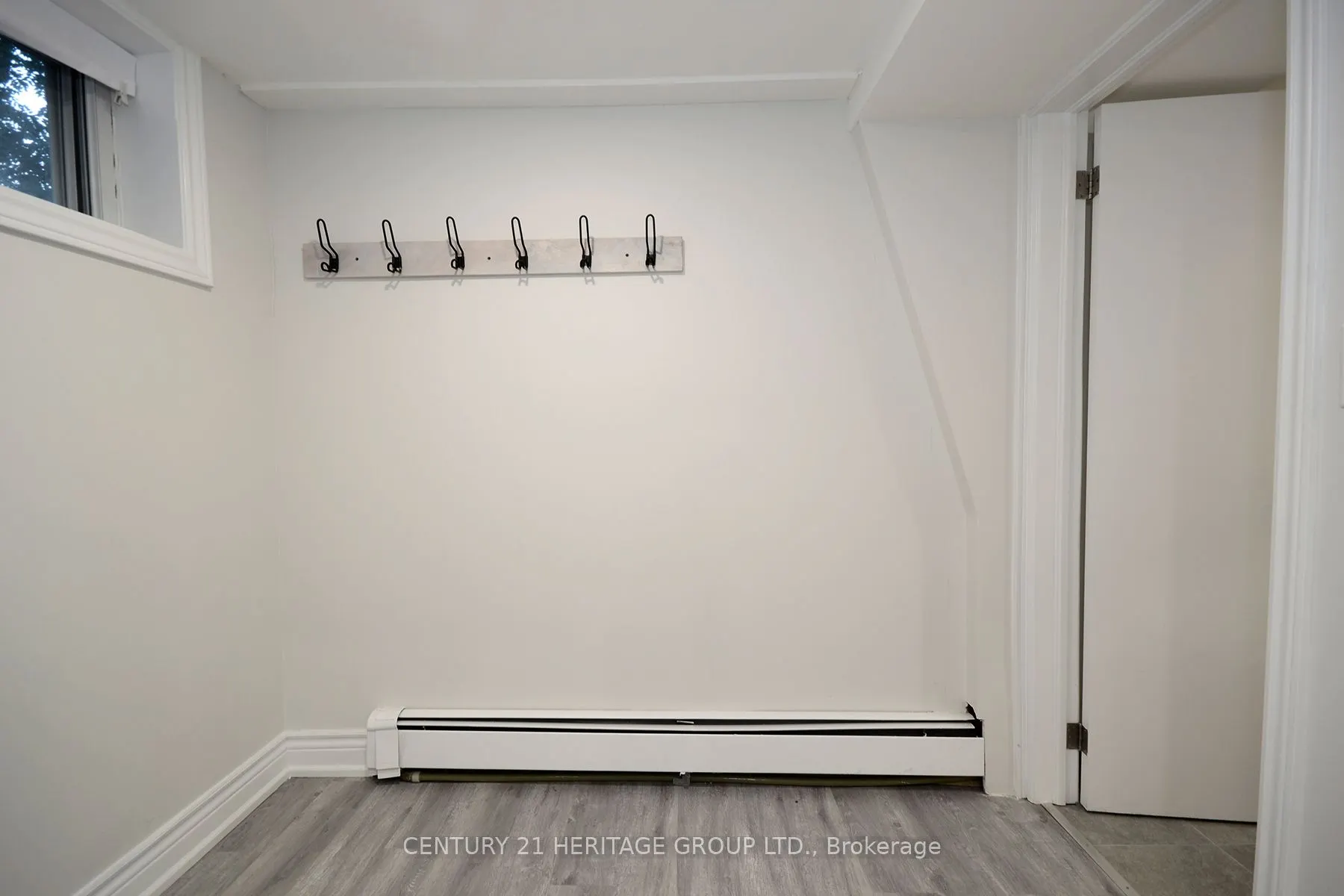 287 Cedarvale Avenue, #Lower