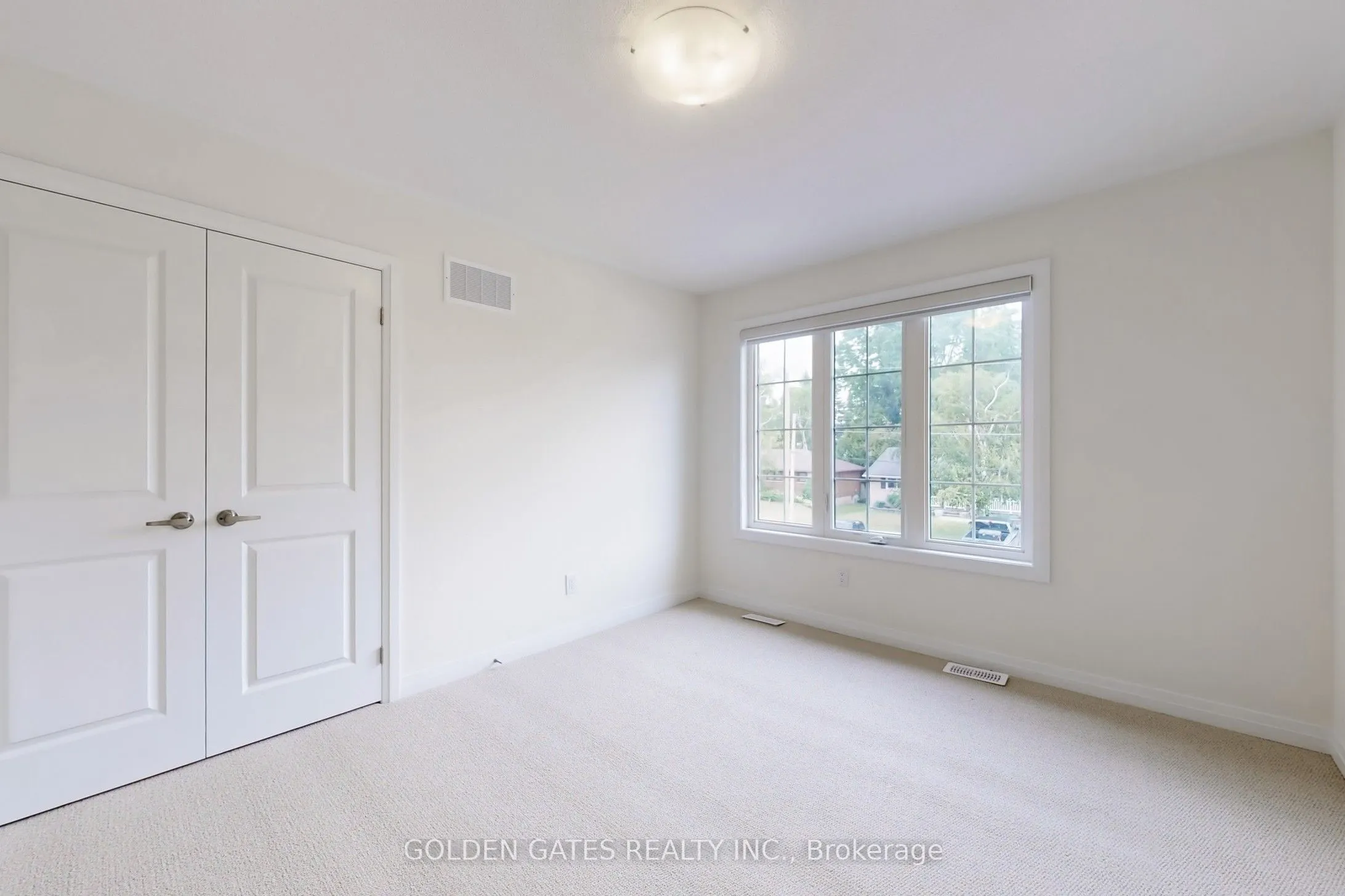 469 Balsam Street