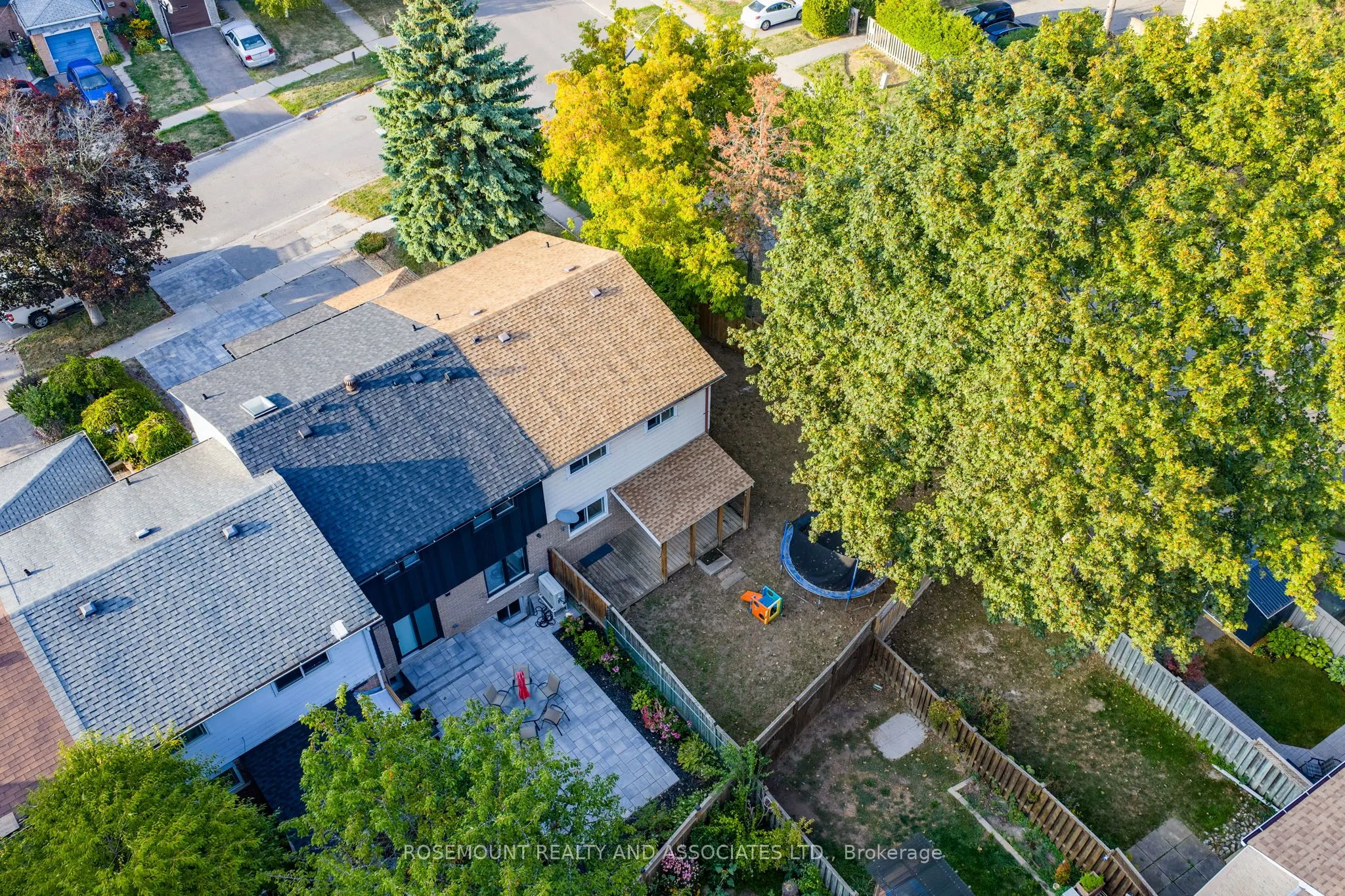 1551 Alwin Circle