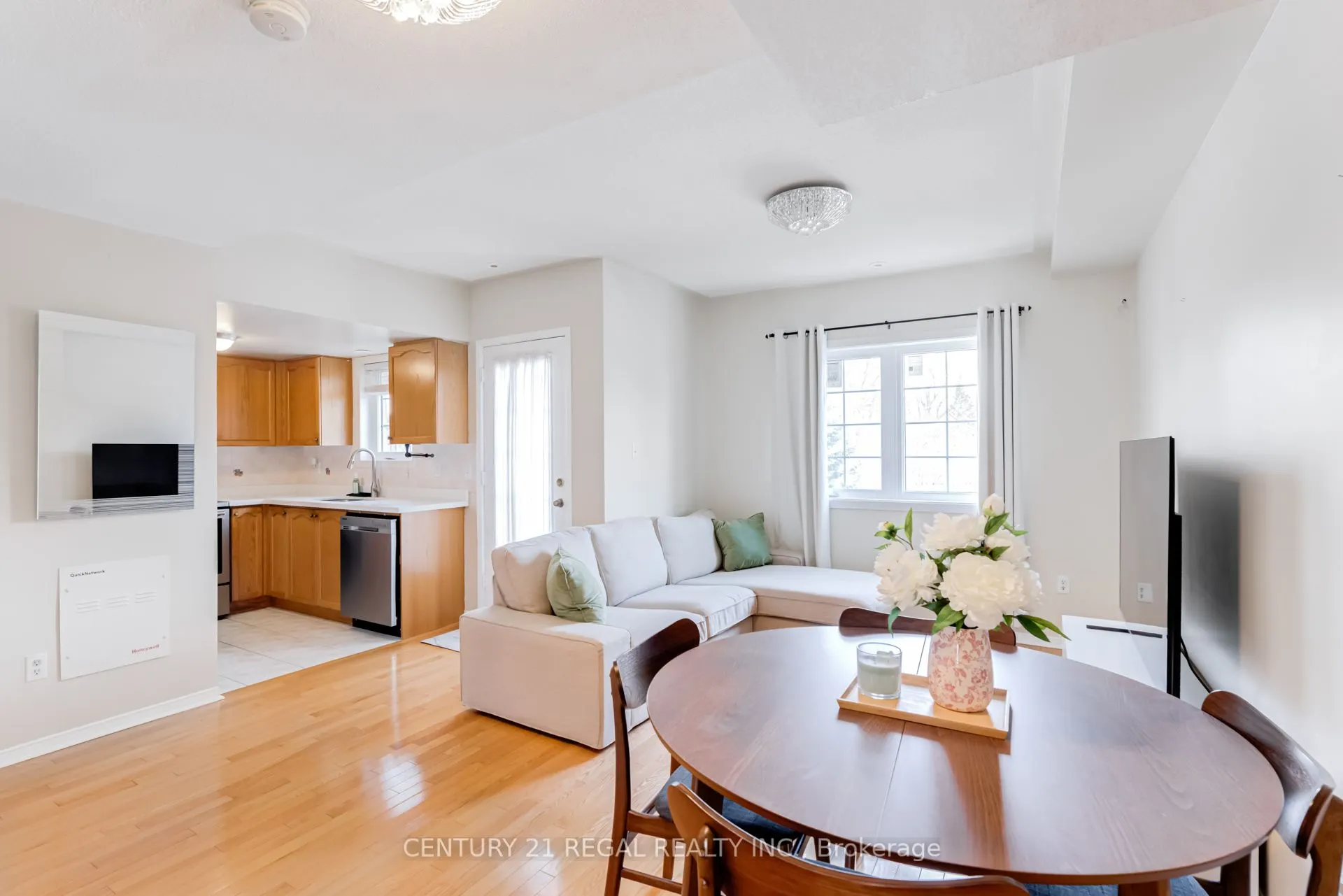 42 Pinery Trail, #109