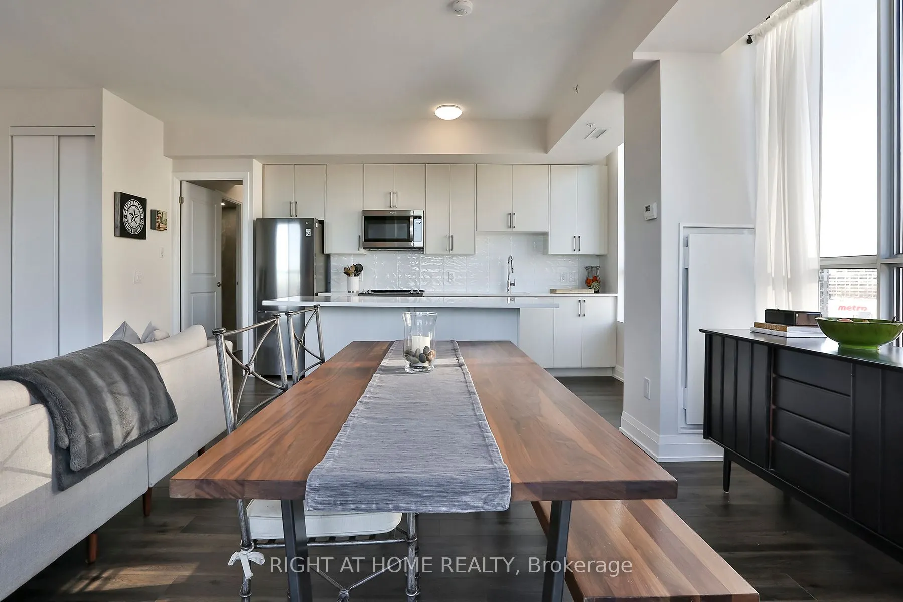3655 Kingston Road, #910