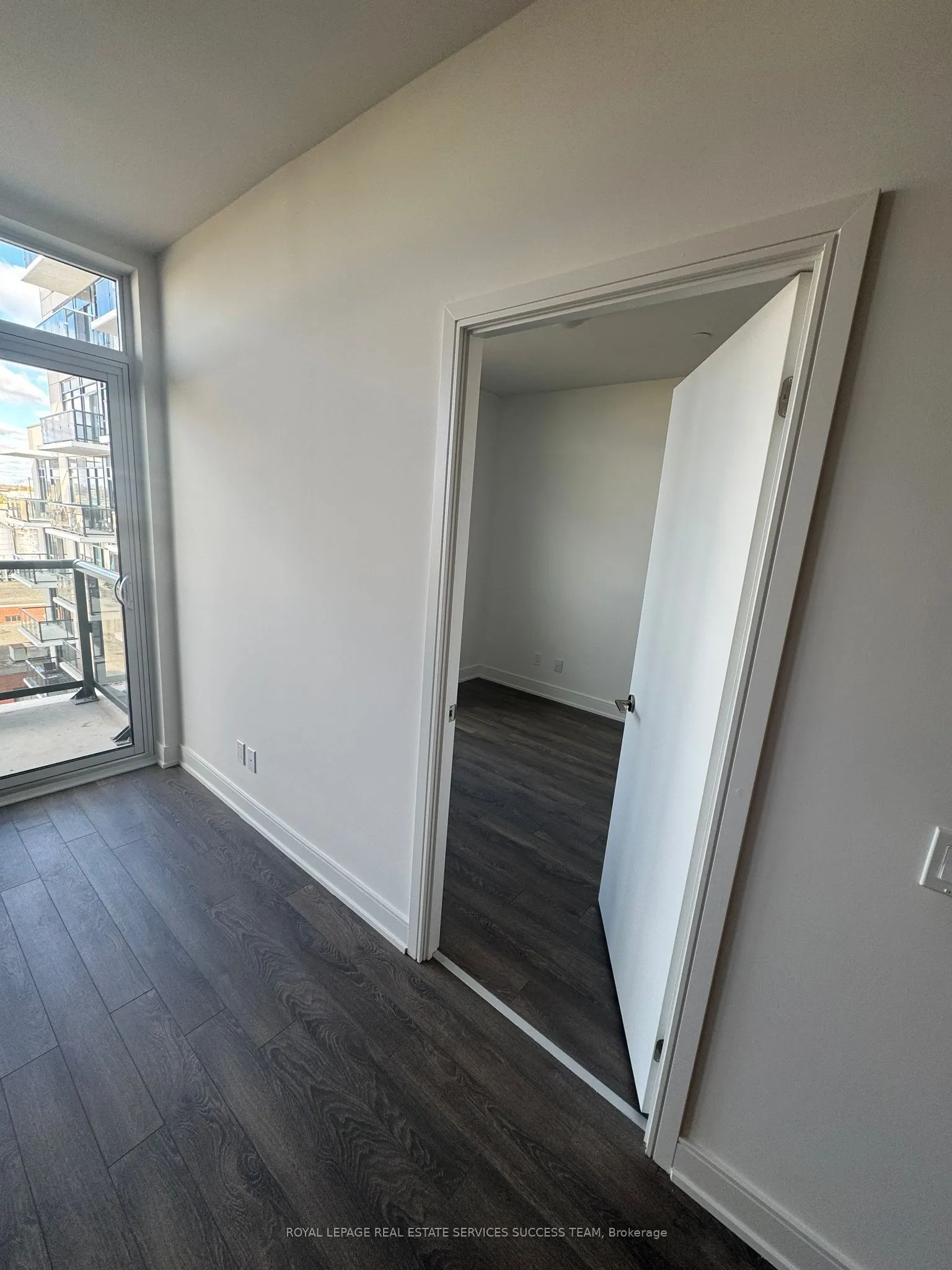1350 Ellesmere Road, #726
