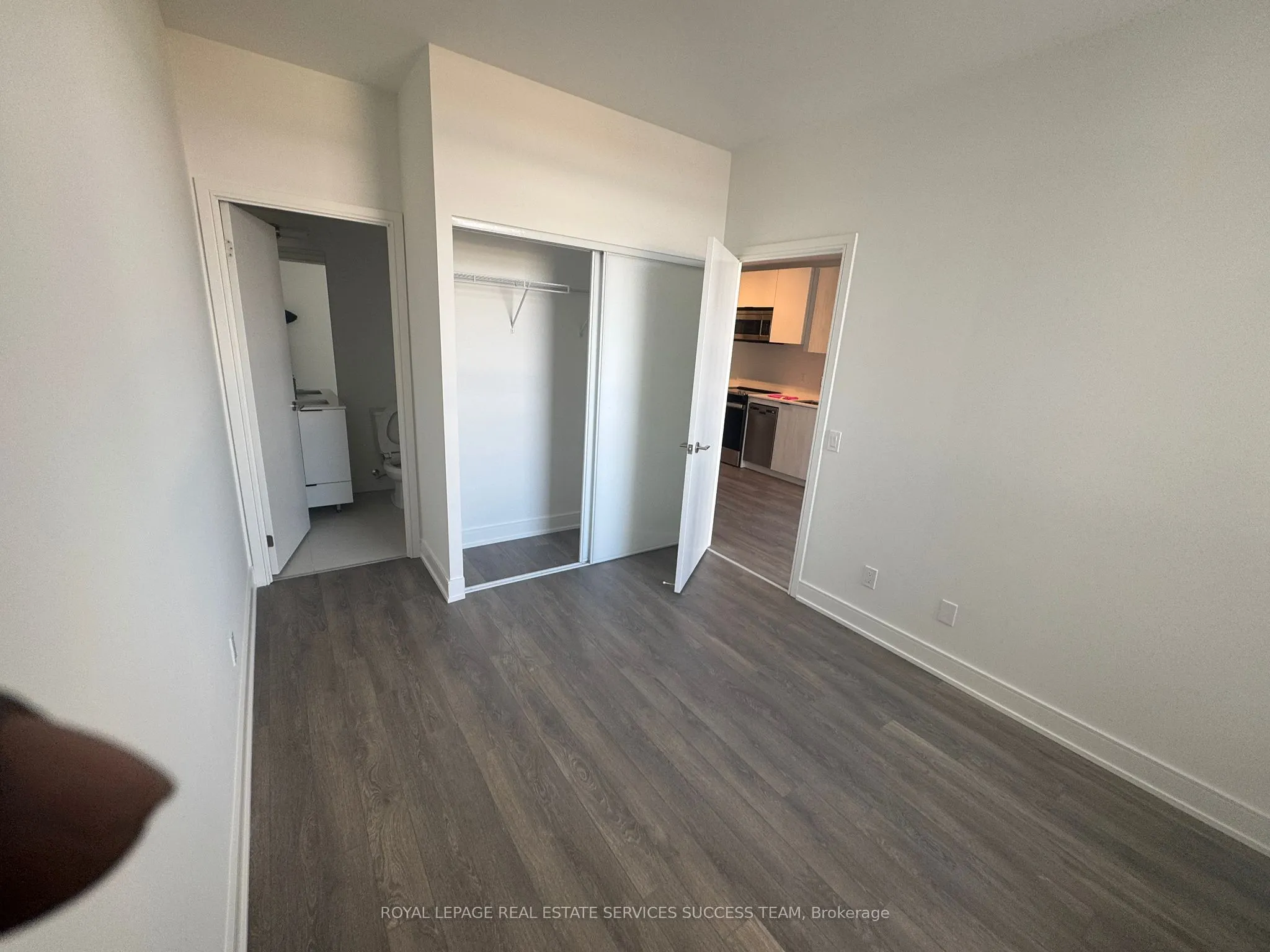 1350 Ellesmere Road, #726