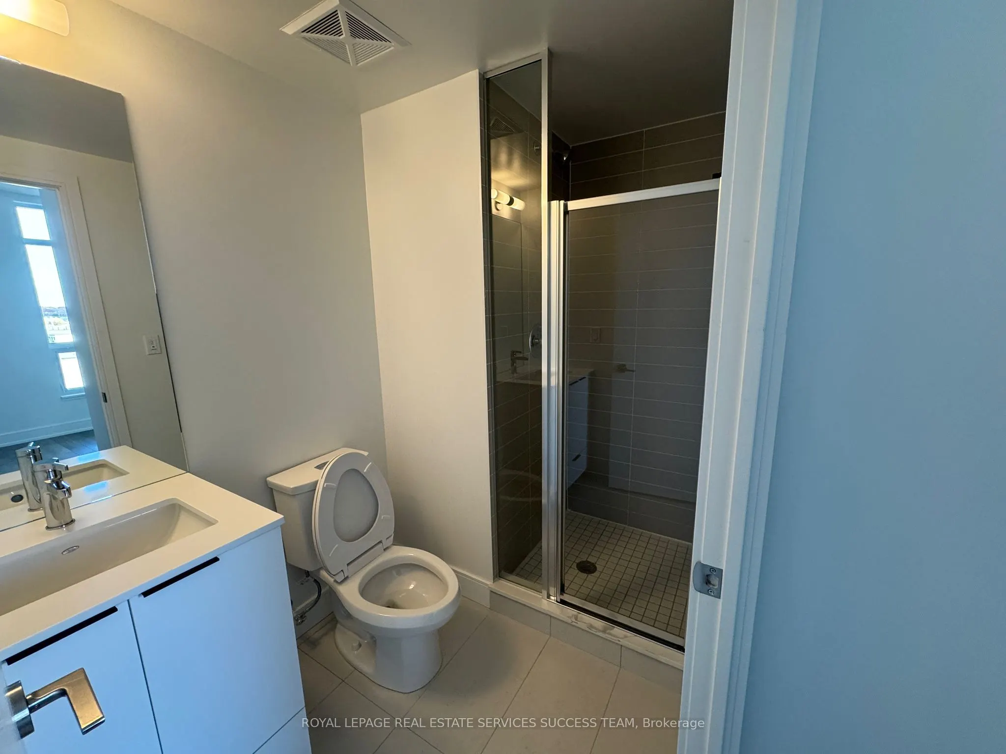 1350 Ellesmere Road, #726