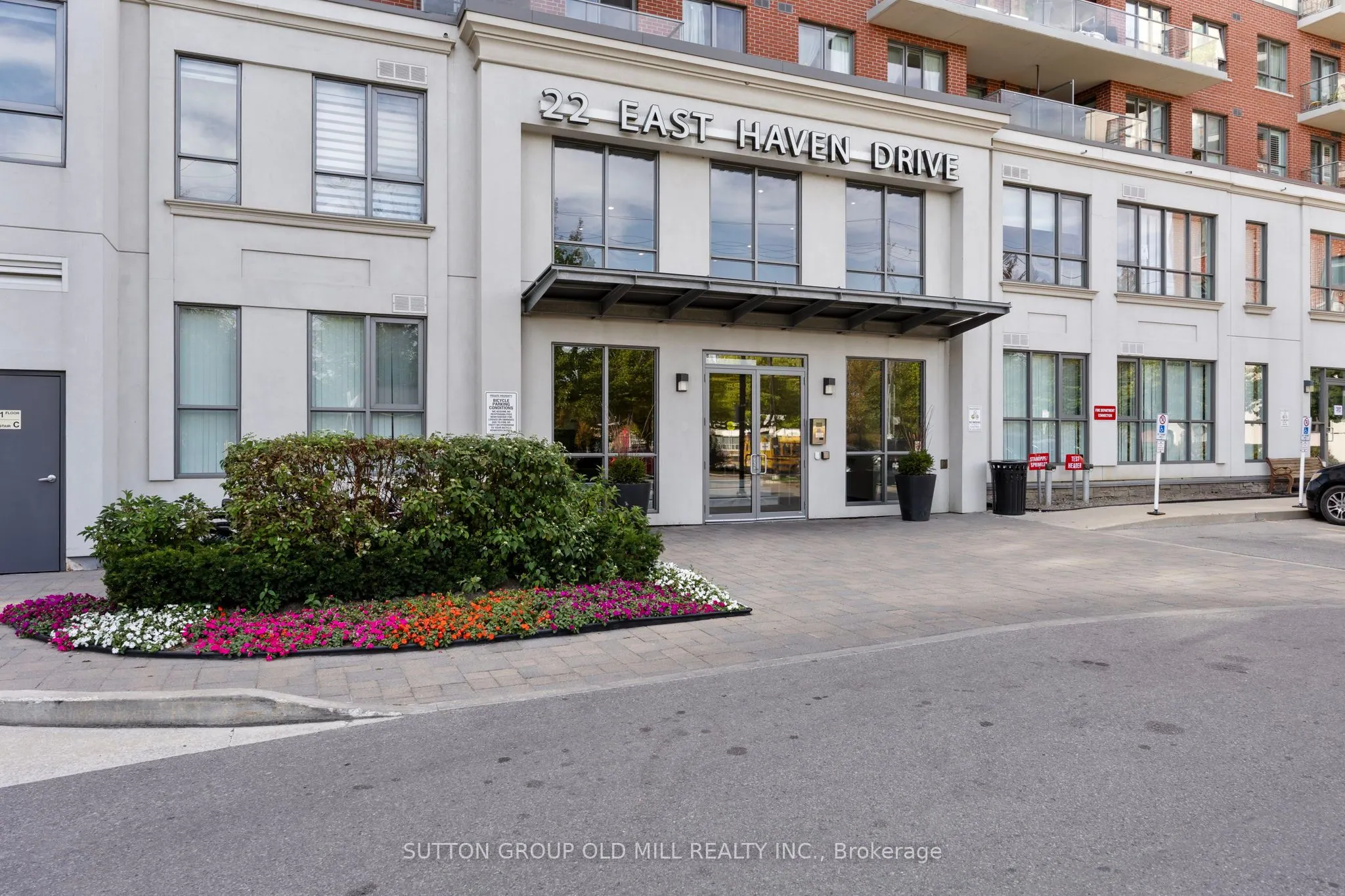 22 East Haven Drive, #650
