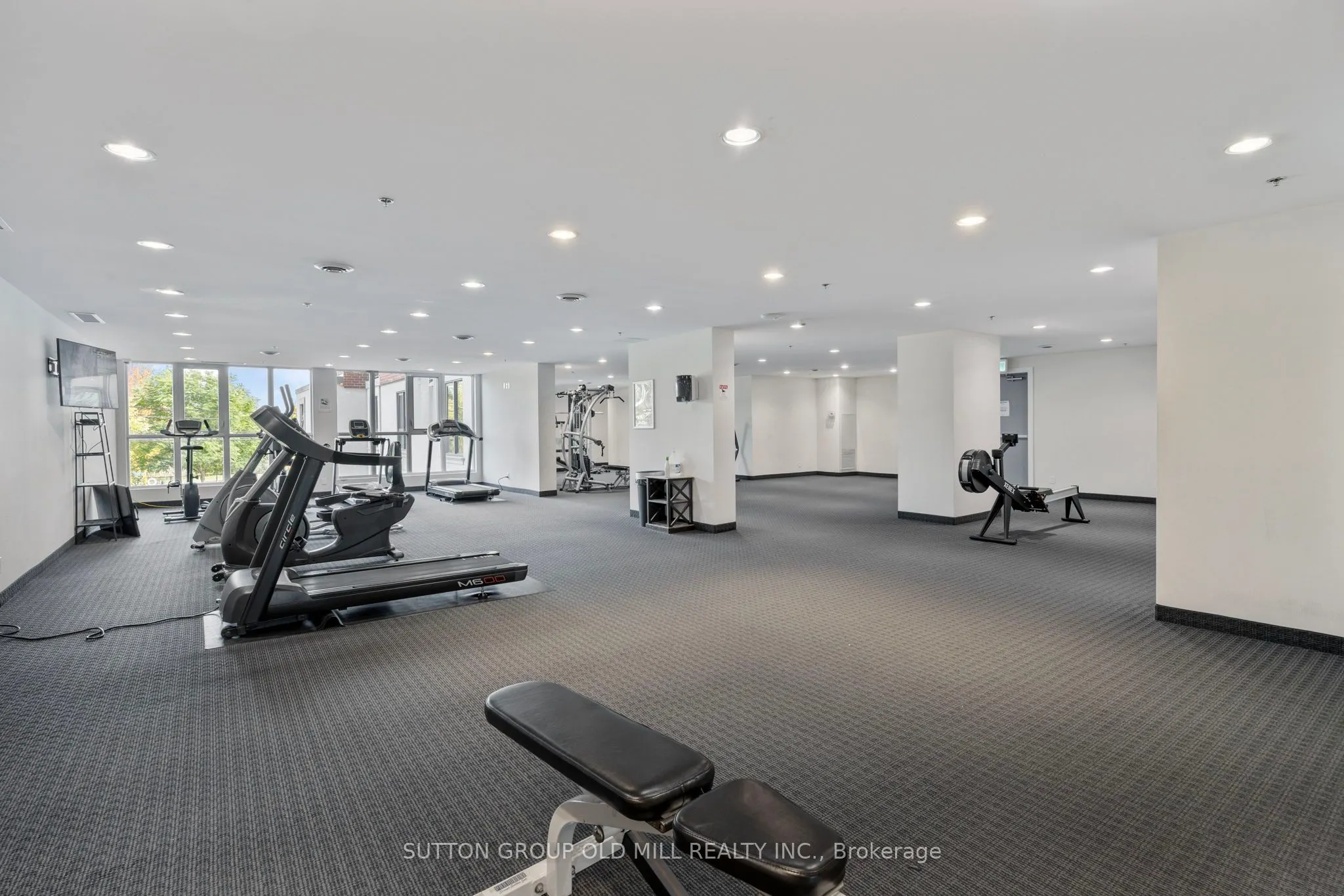 22 East Haven Drive, #650