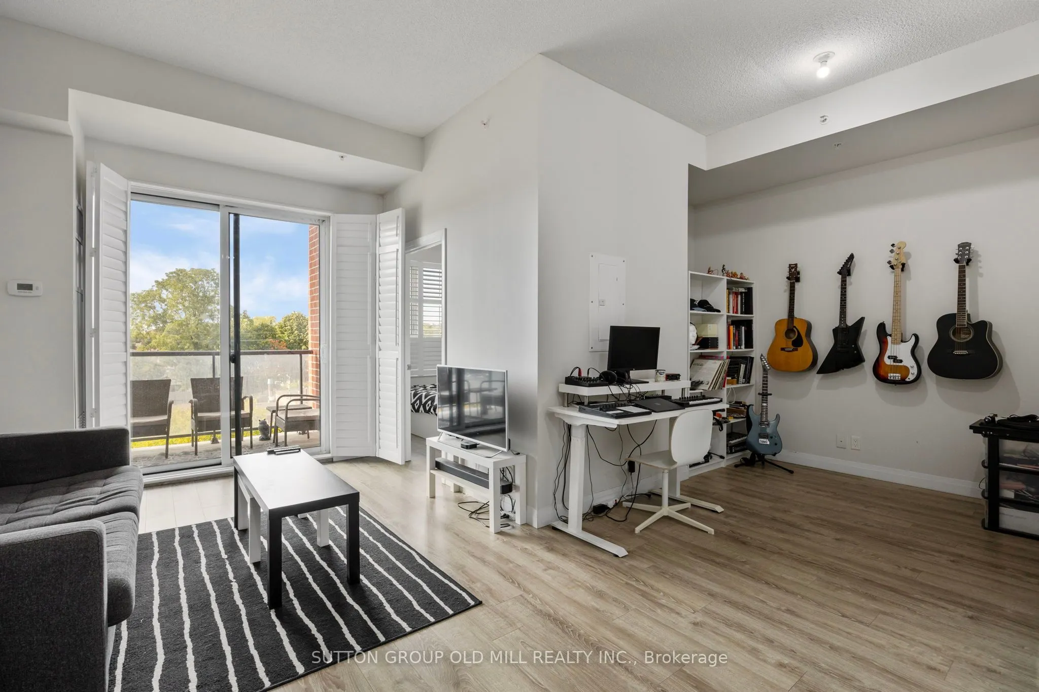22 East Haven Drive, #650