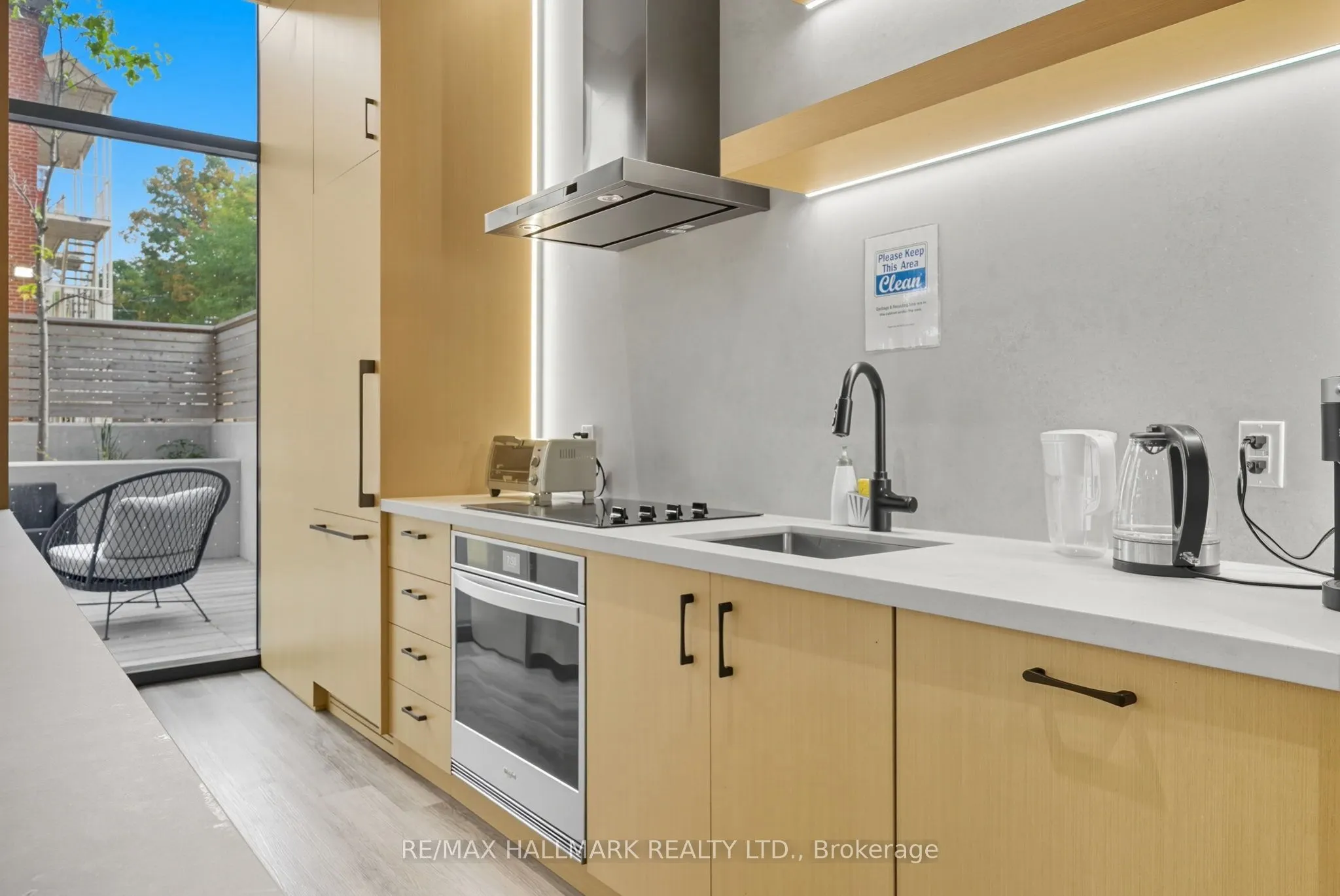 2369 Danforth Avenue, #513