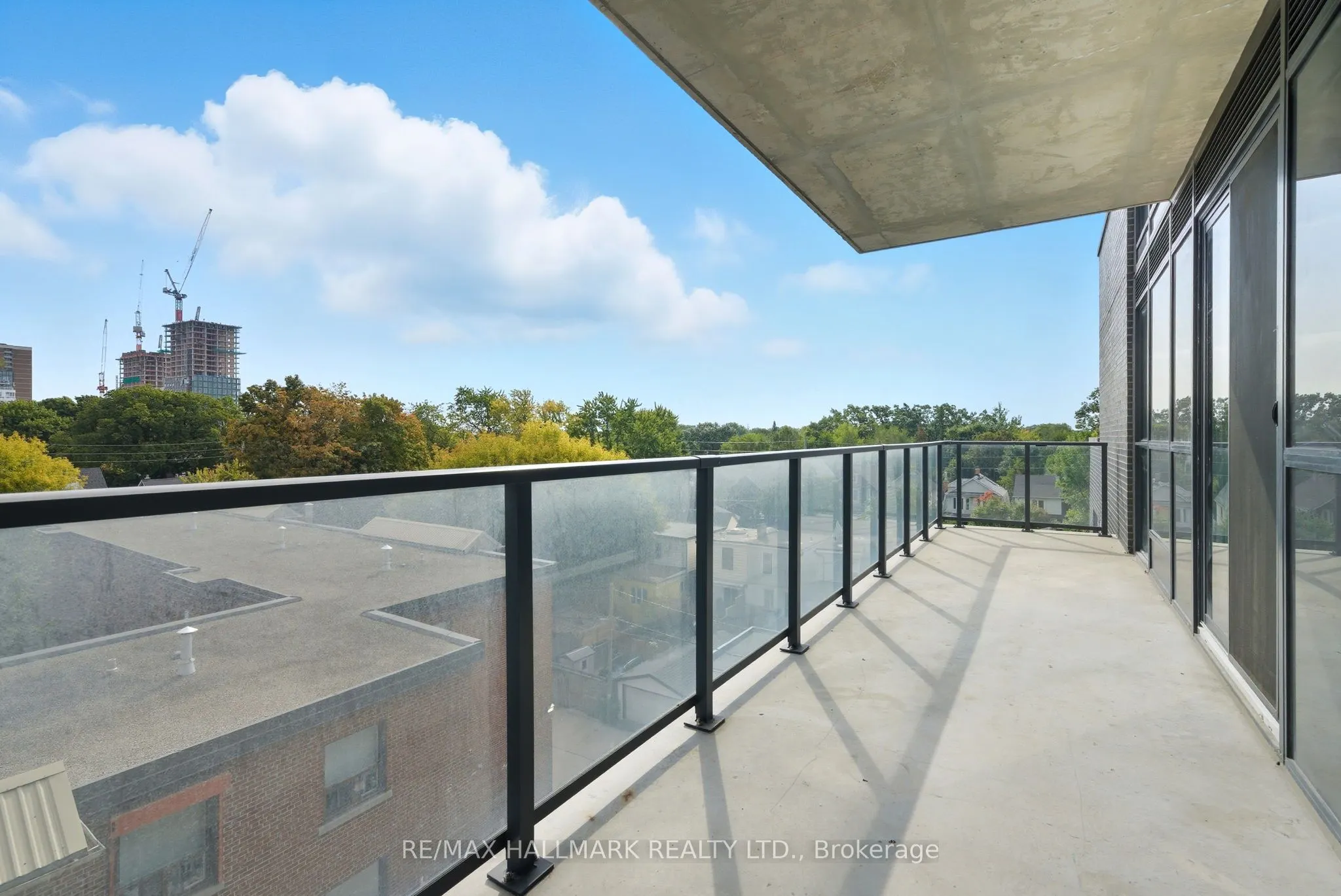 2369 Danforth Avenue, #513