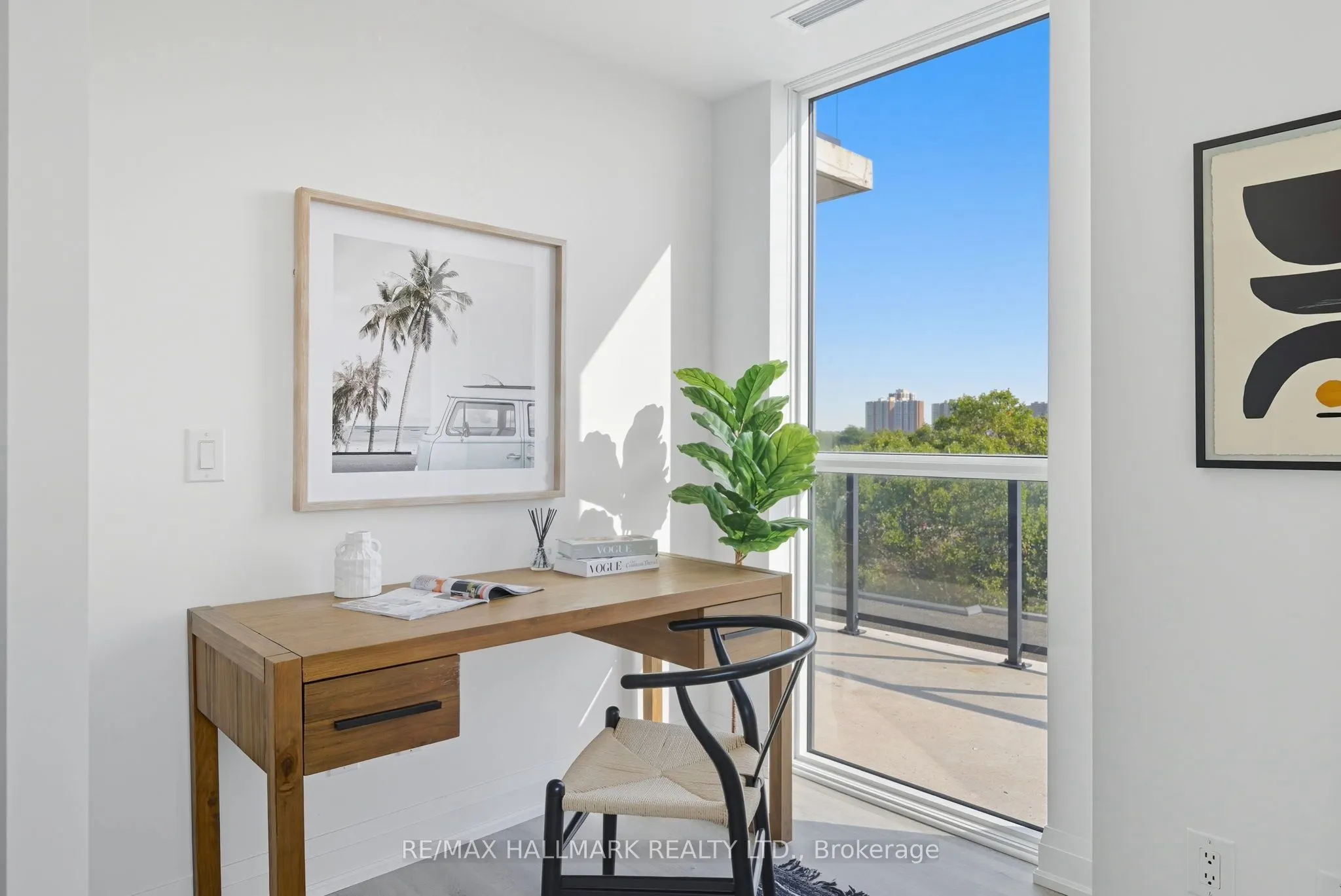 2369 Danforth Avenue, #513