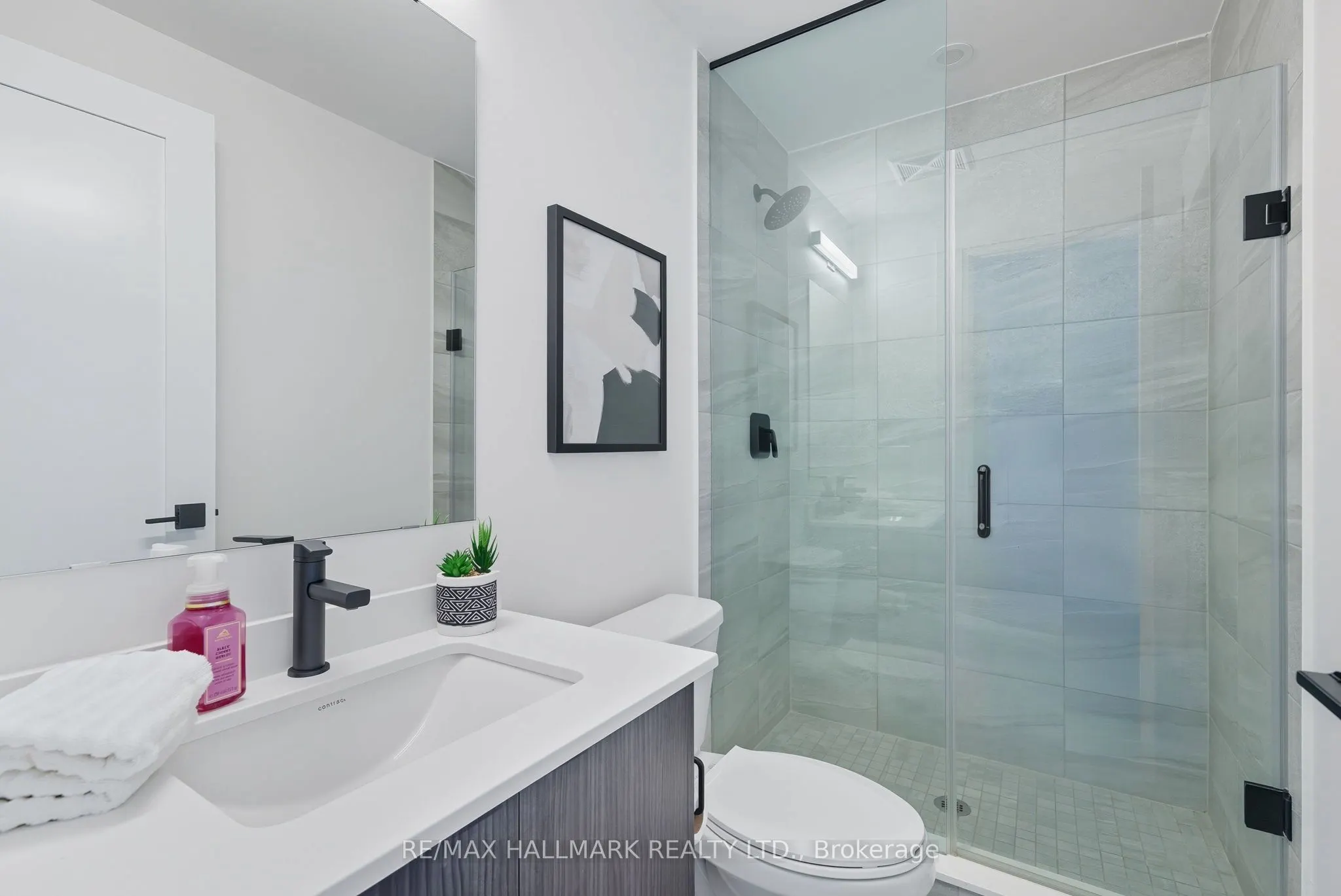 2369 Danforth Avenue, #513