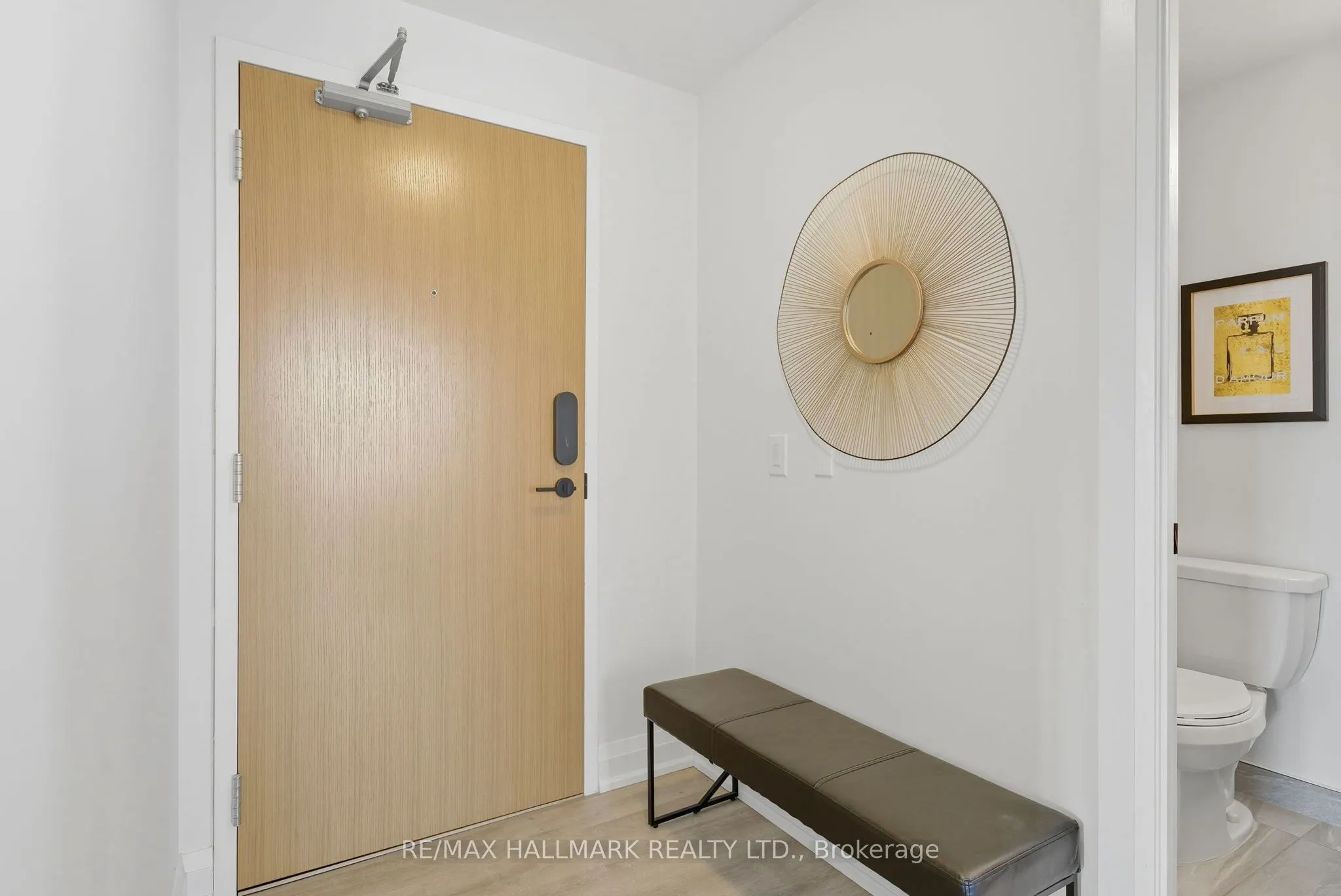2369 Danforth Avenue, #513