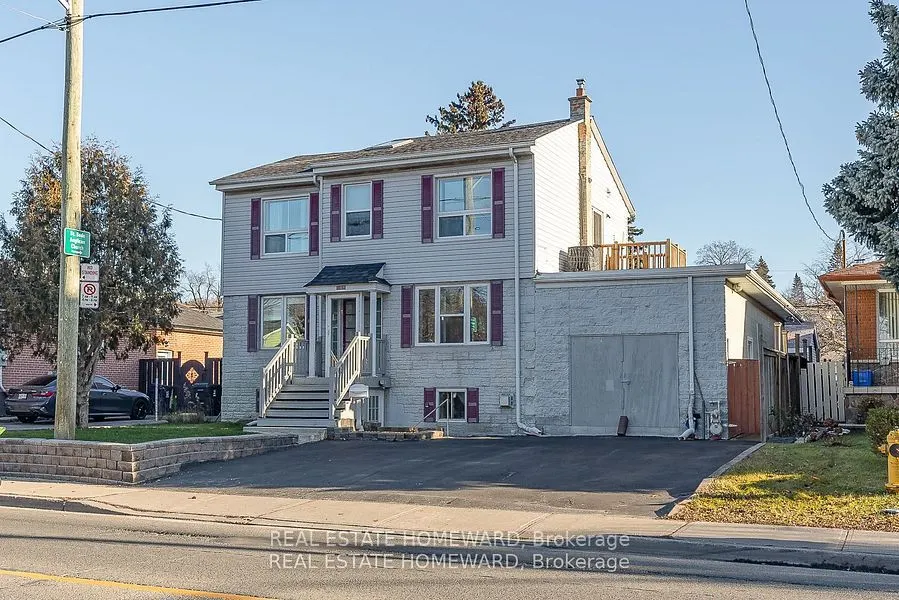 983 Victoria Park Avenue, #2nd Floor